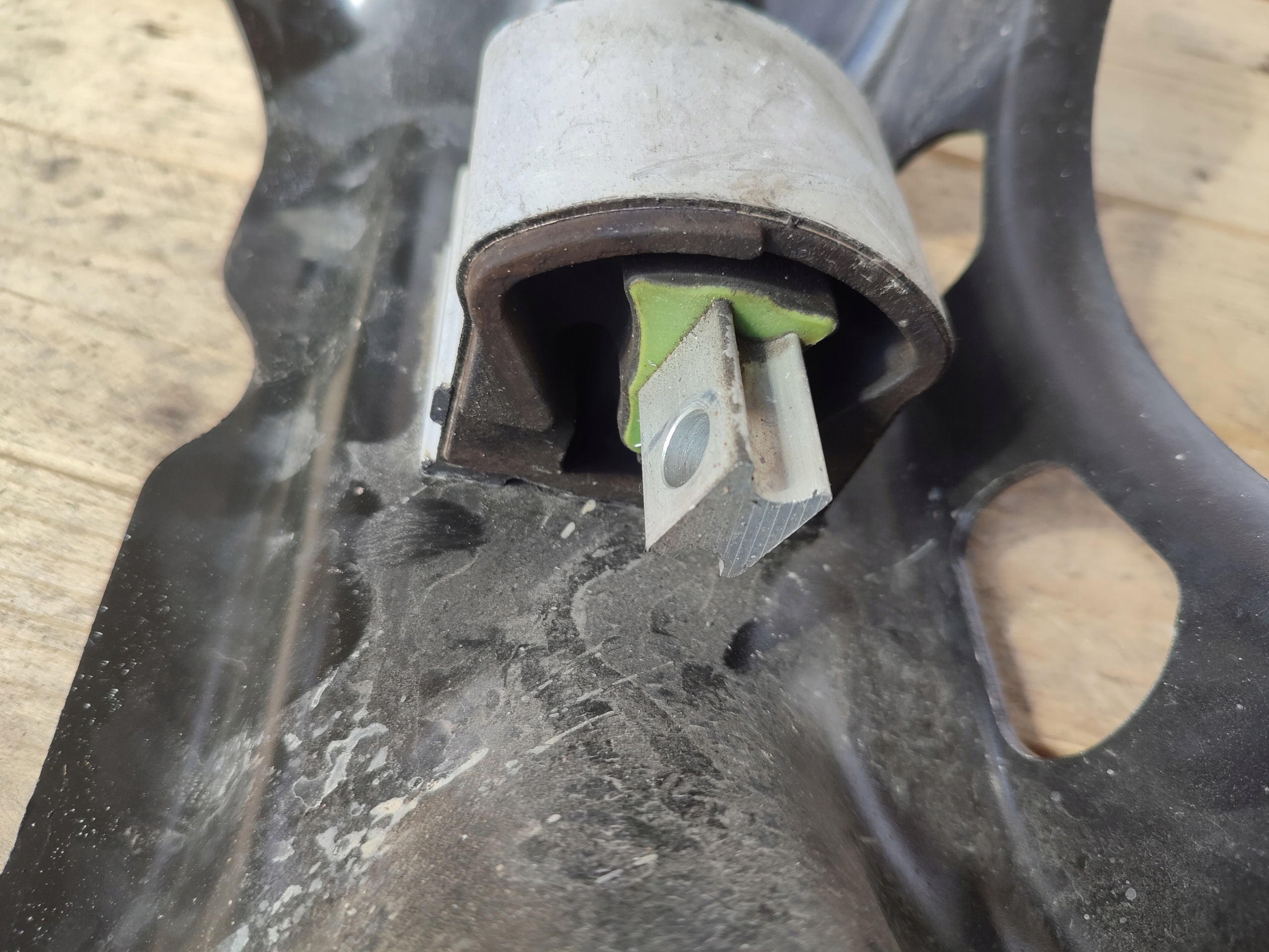 Getriebehalter getriebe MERCEDES VITO W447 A4472401100