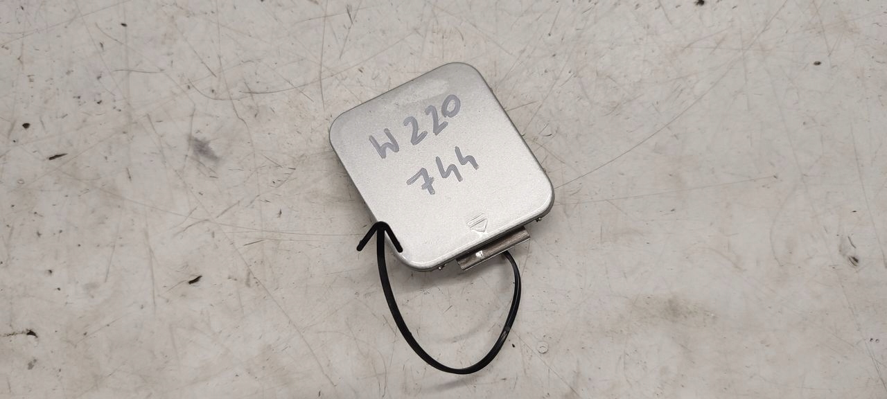Copri Paraurti posteriore Mercedes W220 744
