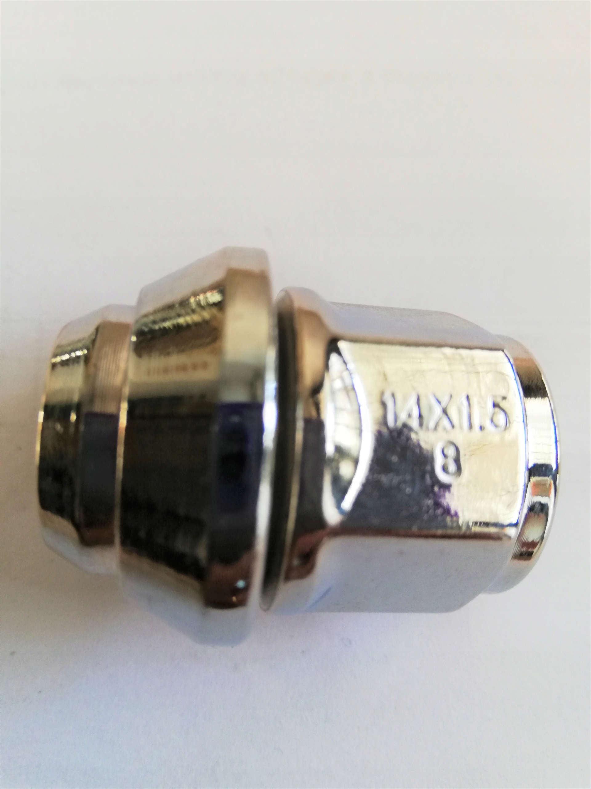 Гайка FORD org M14x1. 5 h-21 конус S-Max Galaxy