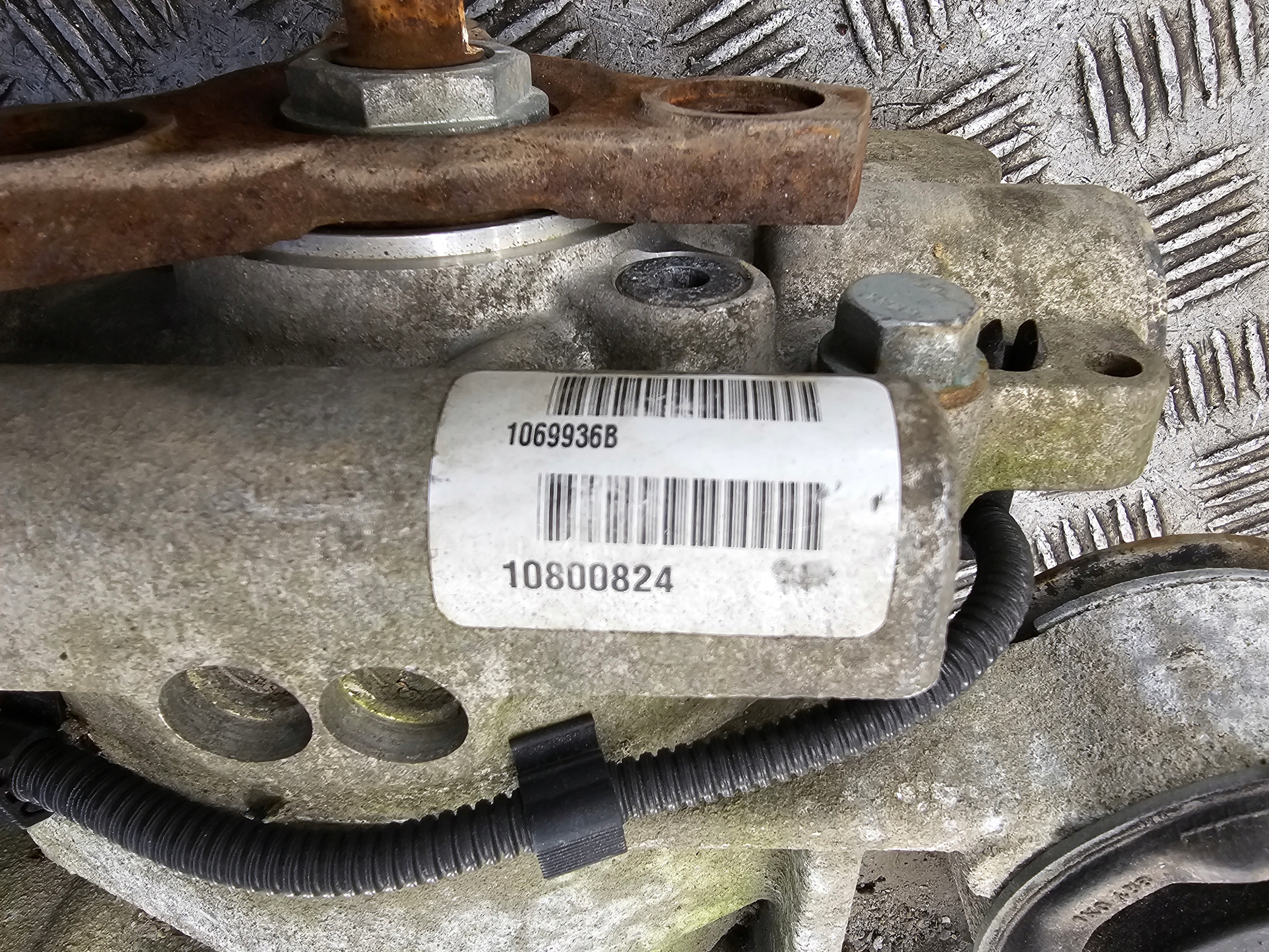 VOLKSWAGEN TIGUAN 2.0 TDI differential diff control unit 0AY525010B 1K0907554C
