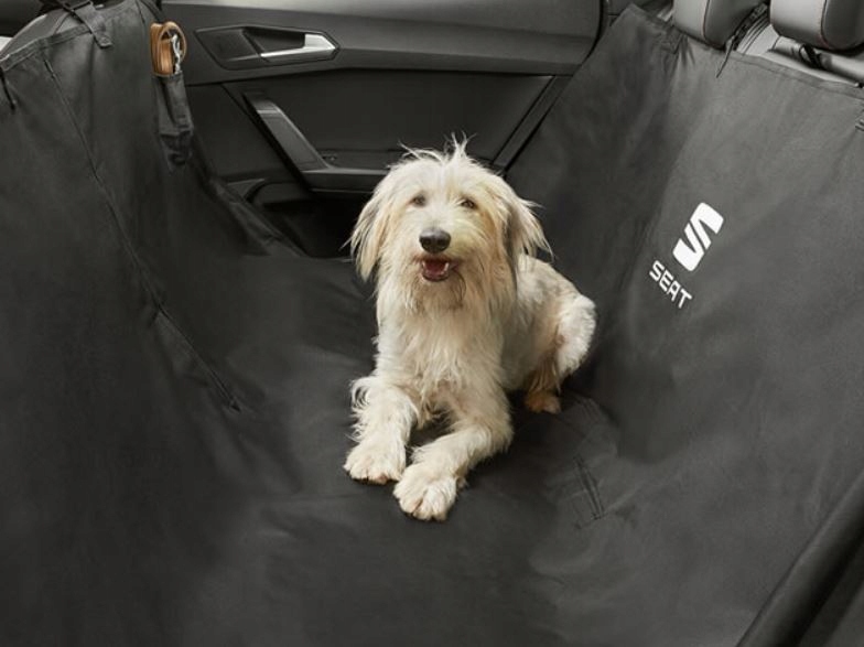 DUZA MATA KOC PODROZNY DLA PSA SEAT