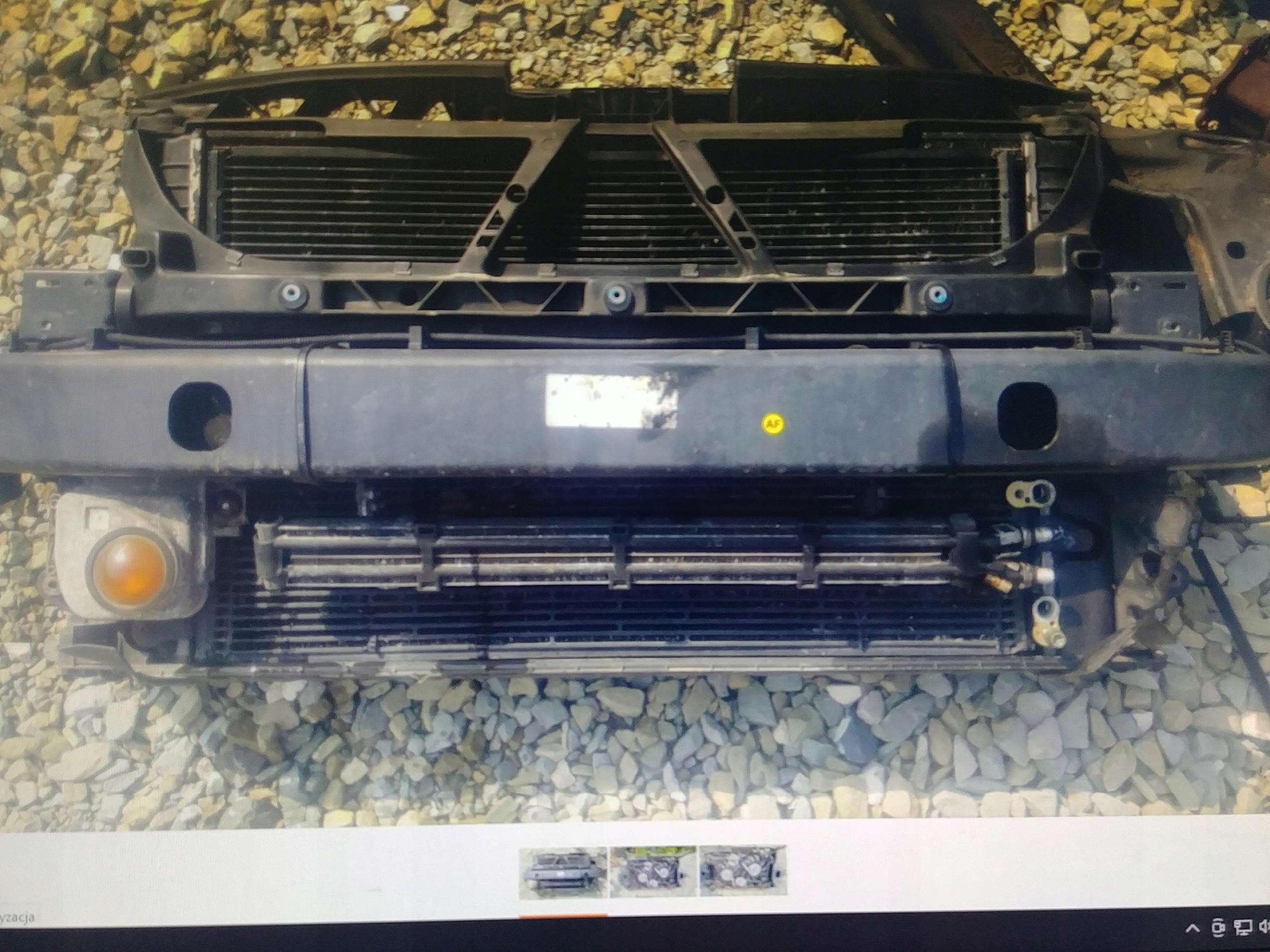 Pas przedni chłodnice VW Phaeton 5.0 TDI V10