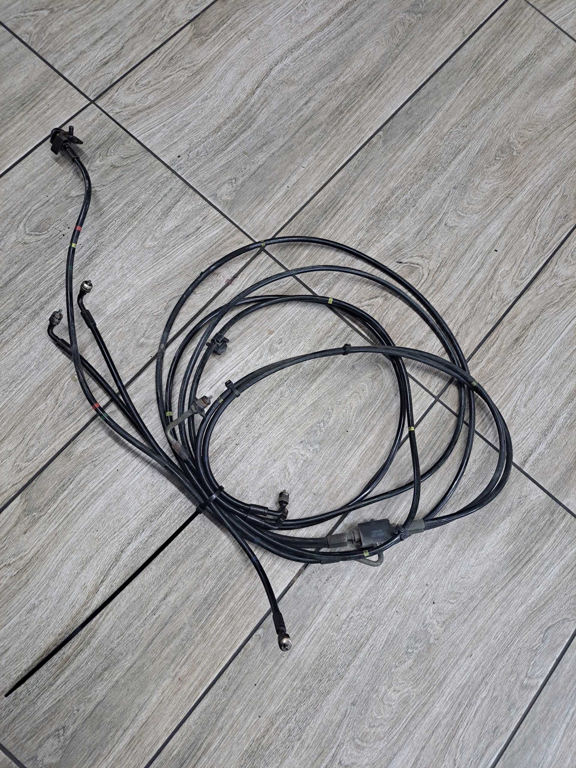 PRZEWÓD PRZEWODY PODNOSZENIA KABINY VOLVO FH 4 FH 5