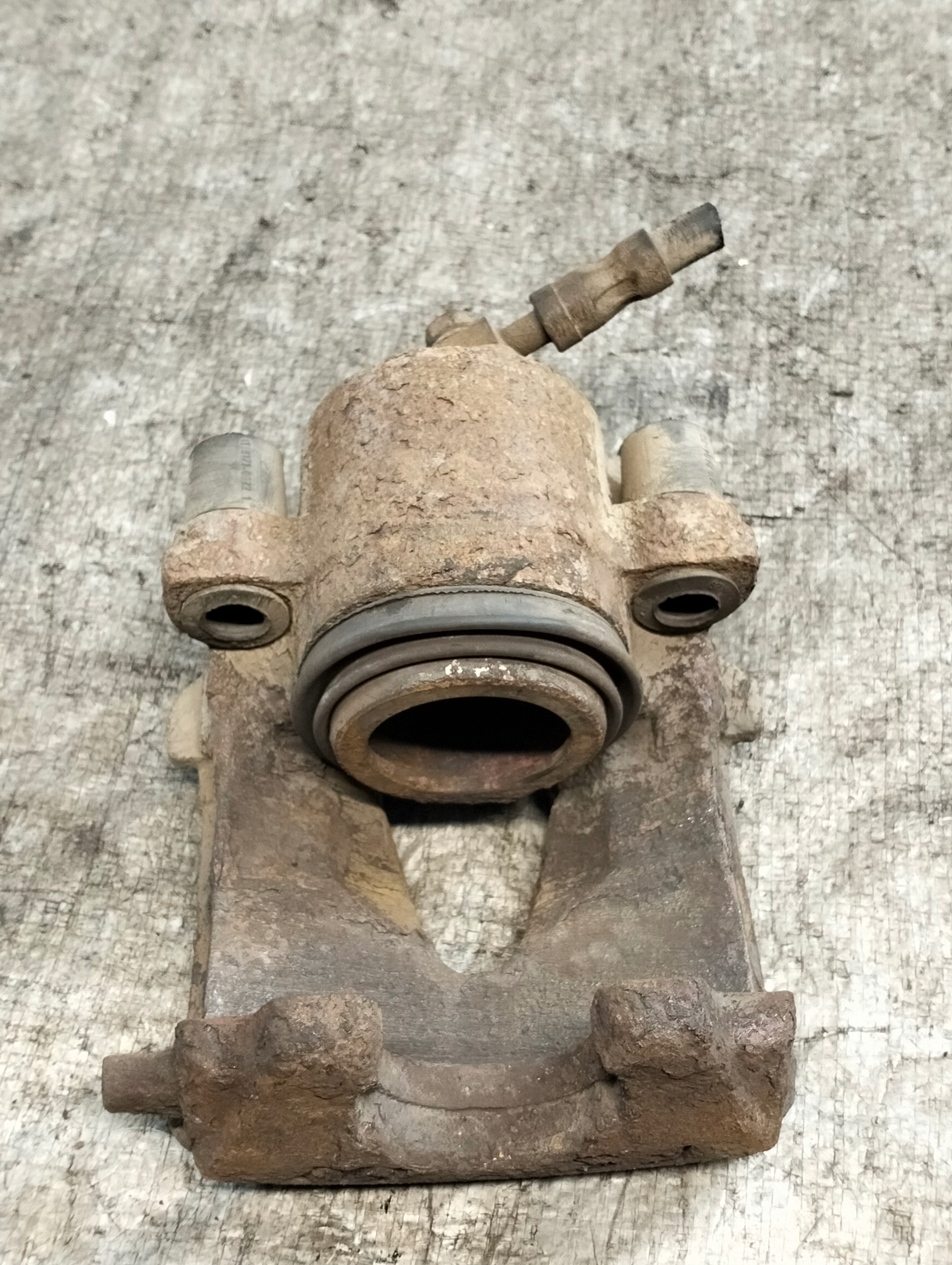 caliper brake right front AUDI A3 8L 98r 1.6B