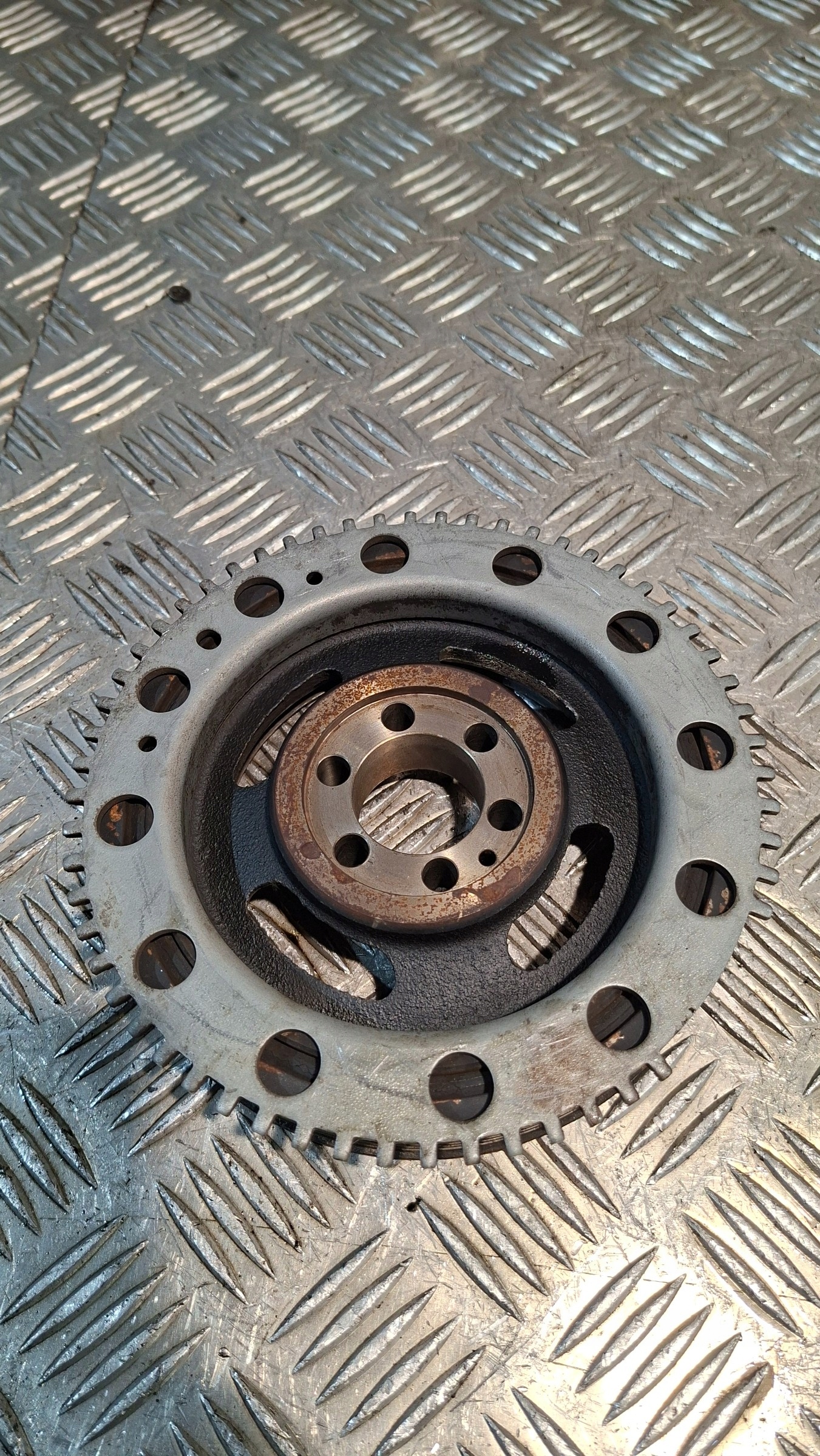 pulley MAZDA 6 GH 2.2D