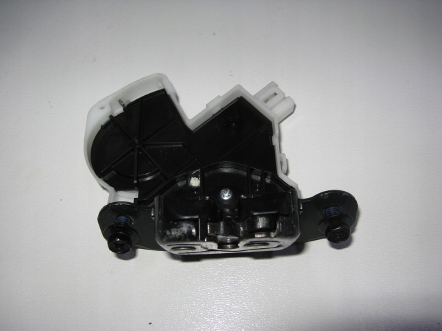 lock bonnet rear part SUZUKI SX4 S-CROSS