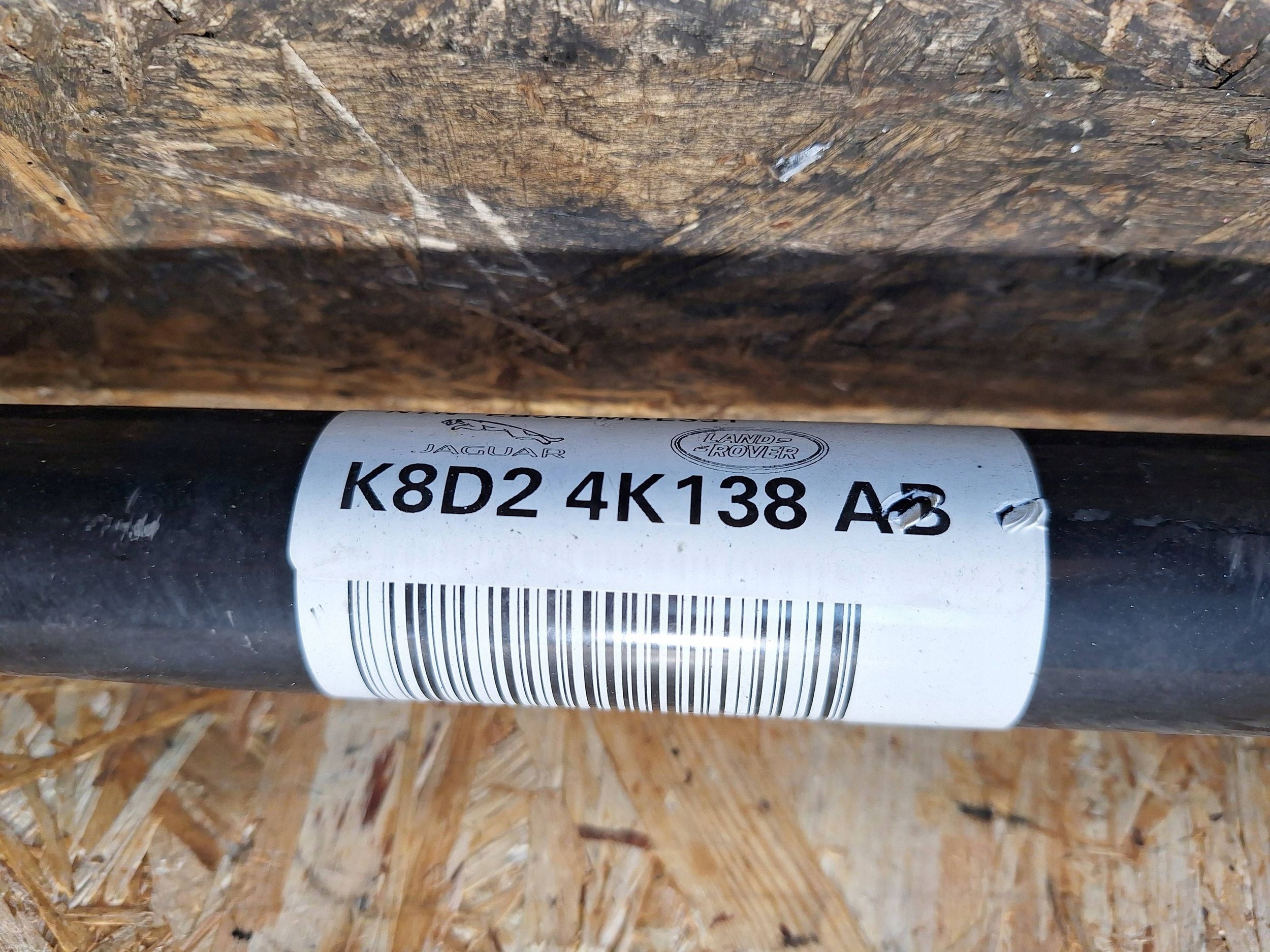 semi-axis right rear part RANGE ROVER EVOQUE II 19- K8D2-4K138-AB