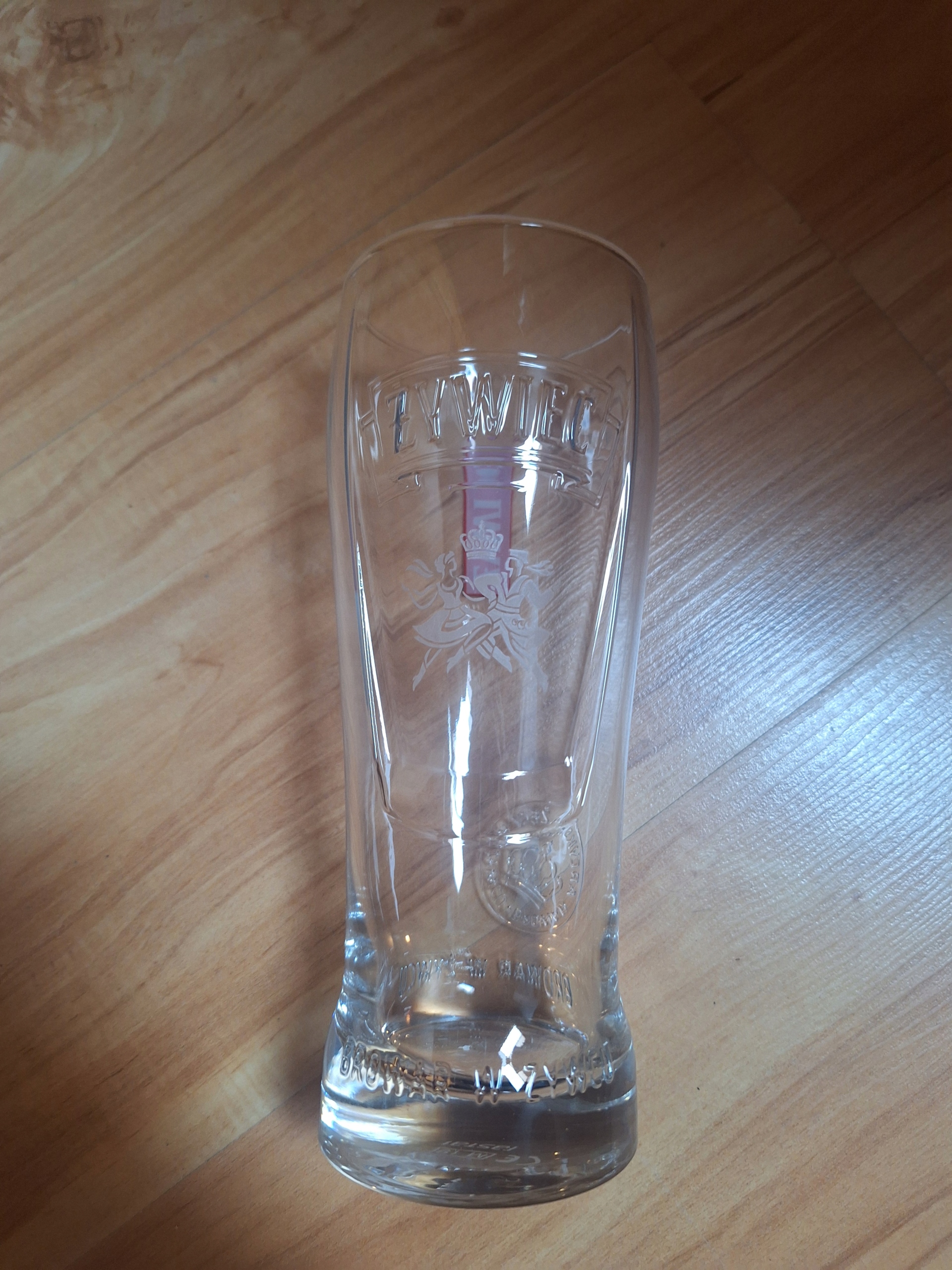 Szklanki żywiec tłoczone 0,5l