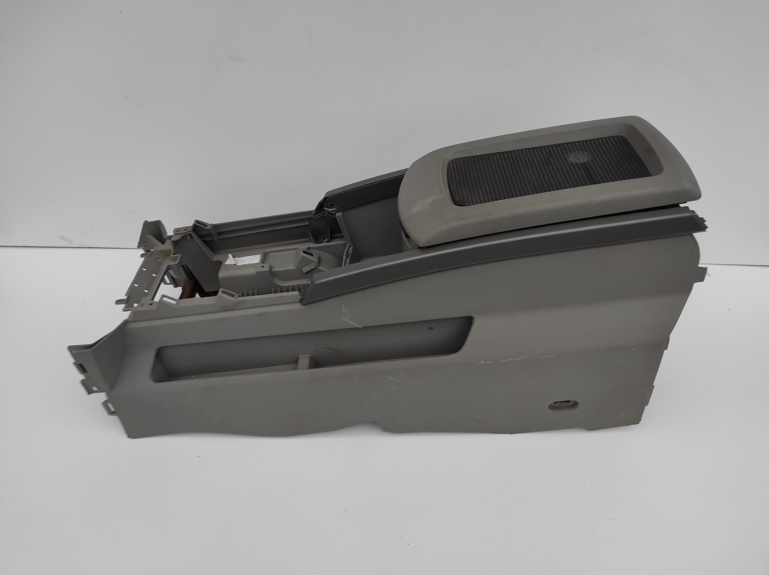 тунель середина корпус nissan титан 2003-2015