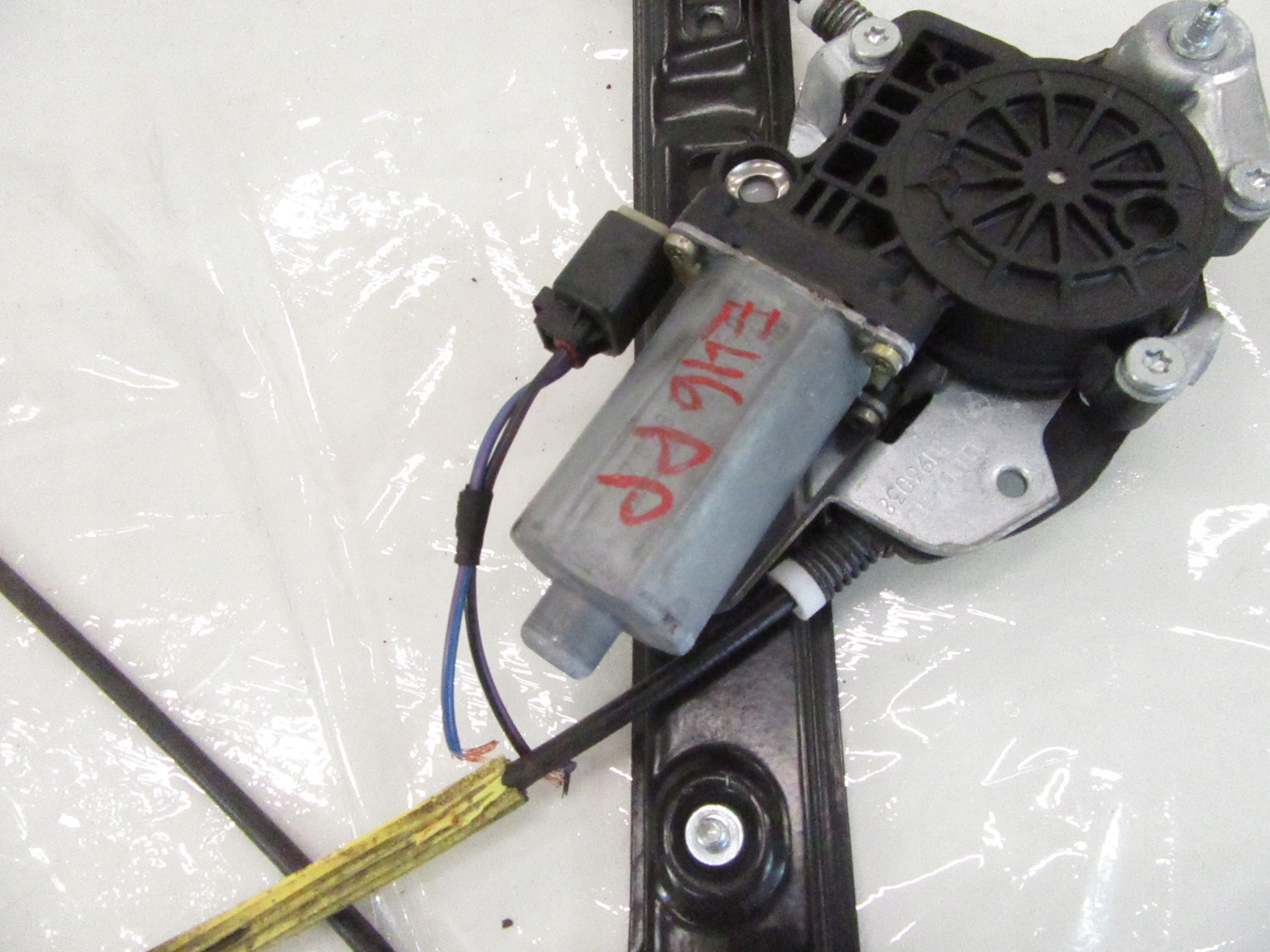 window regulator right front BMW 3 e46 sedan KOMBI