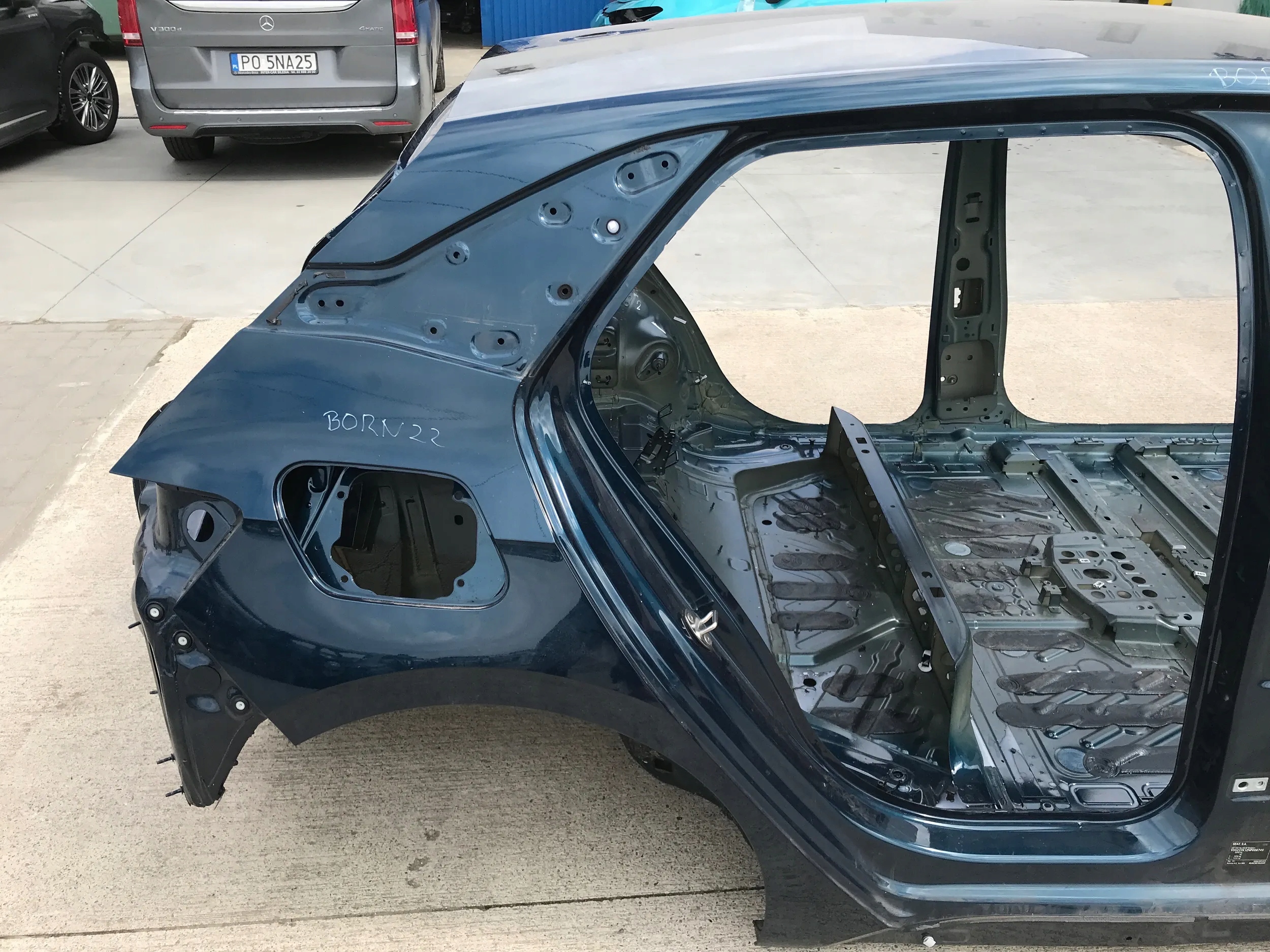 CUPRA BORN 2022 2023 ĆWIARTKA BŁOTNIK PRAWY TYŁ TYLNA