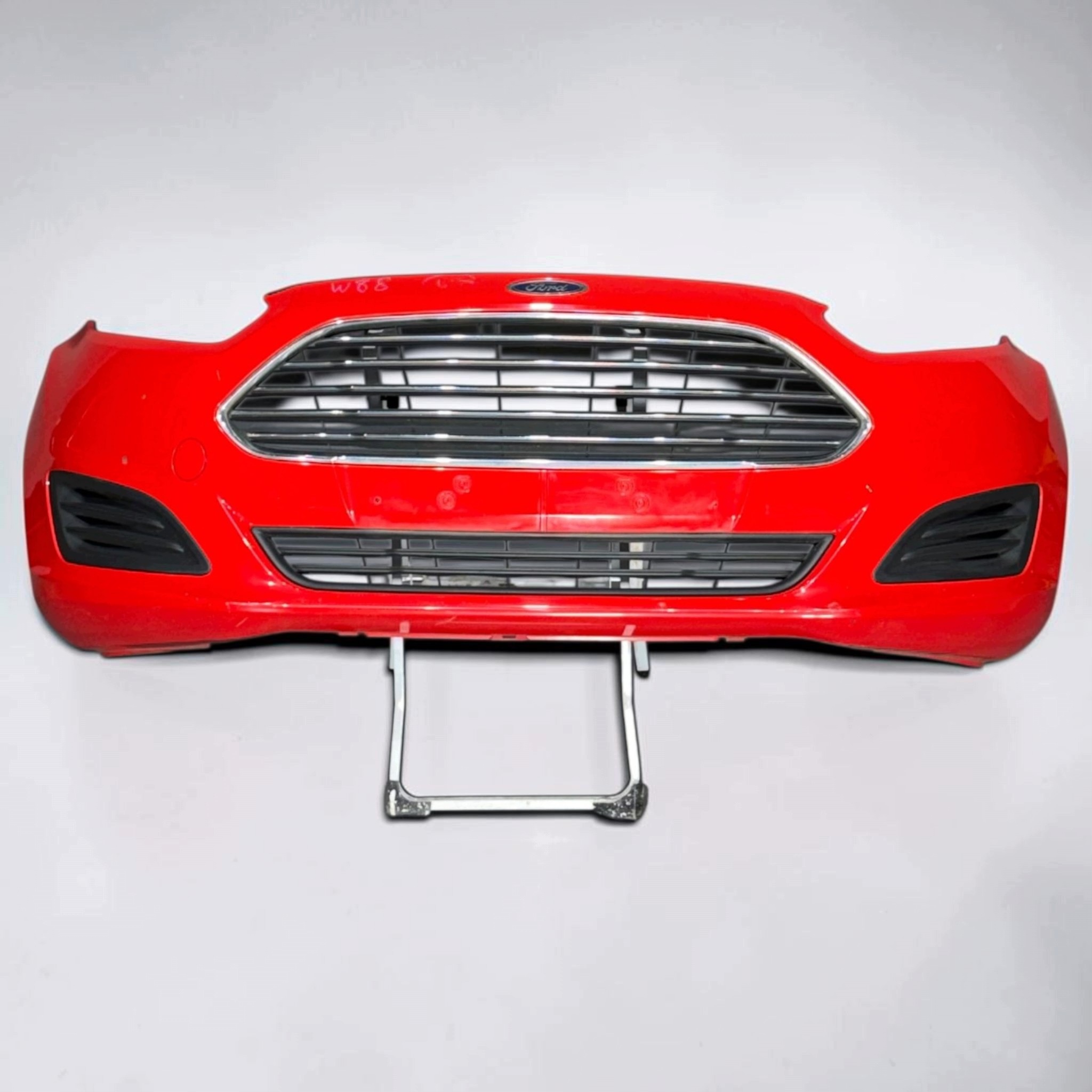 front bumper FORD FIESTA VII MK7 2008-2012 complete COLORADO RED