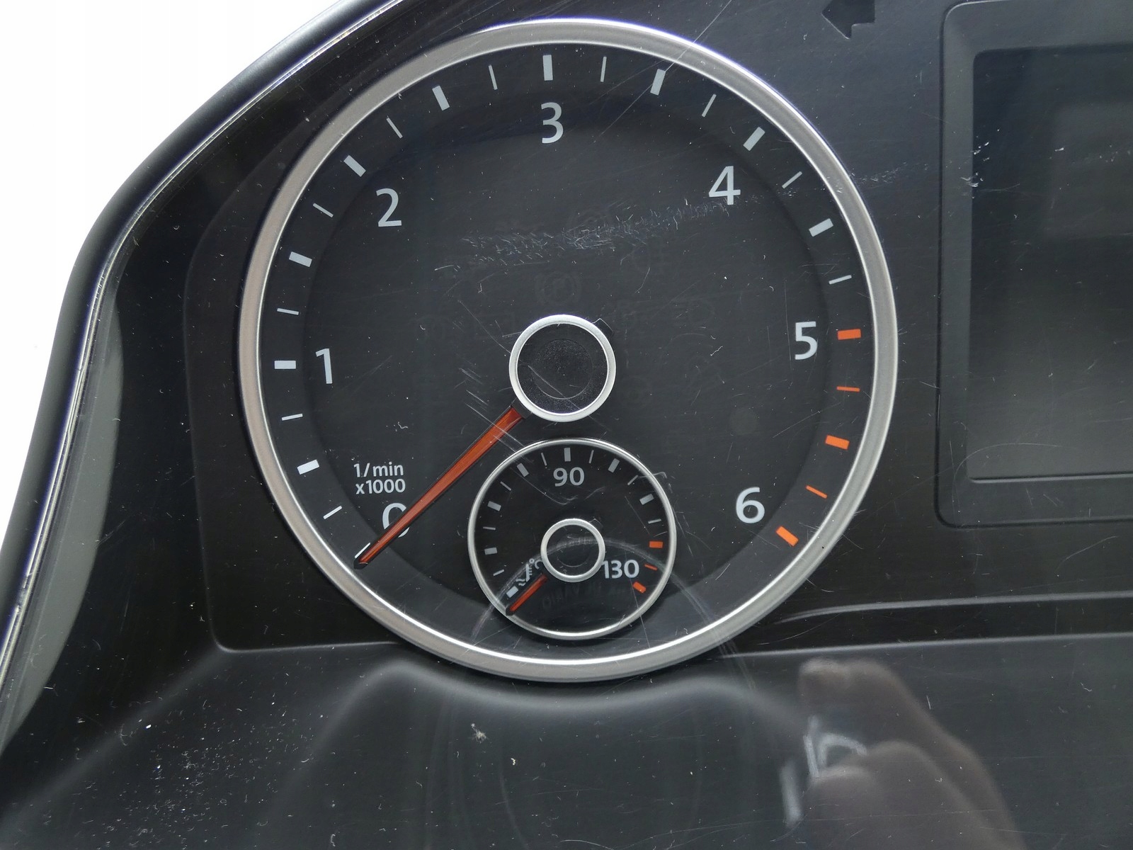 dials clock display VW TIGUAN and 5N LIFT 2.0 TDI CFF 5N0920982D
