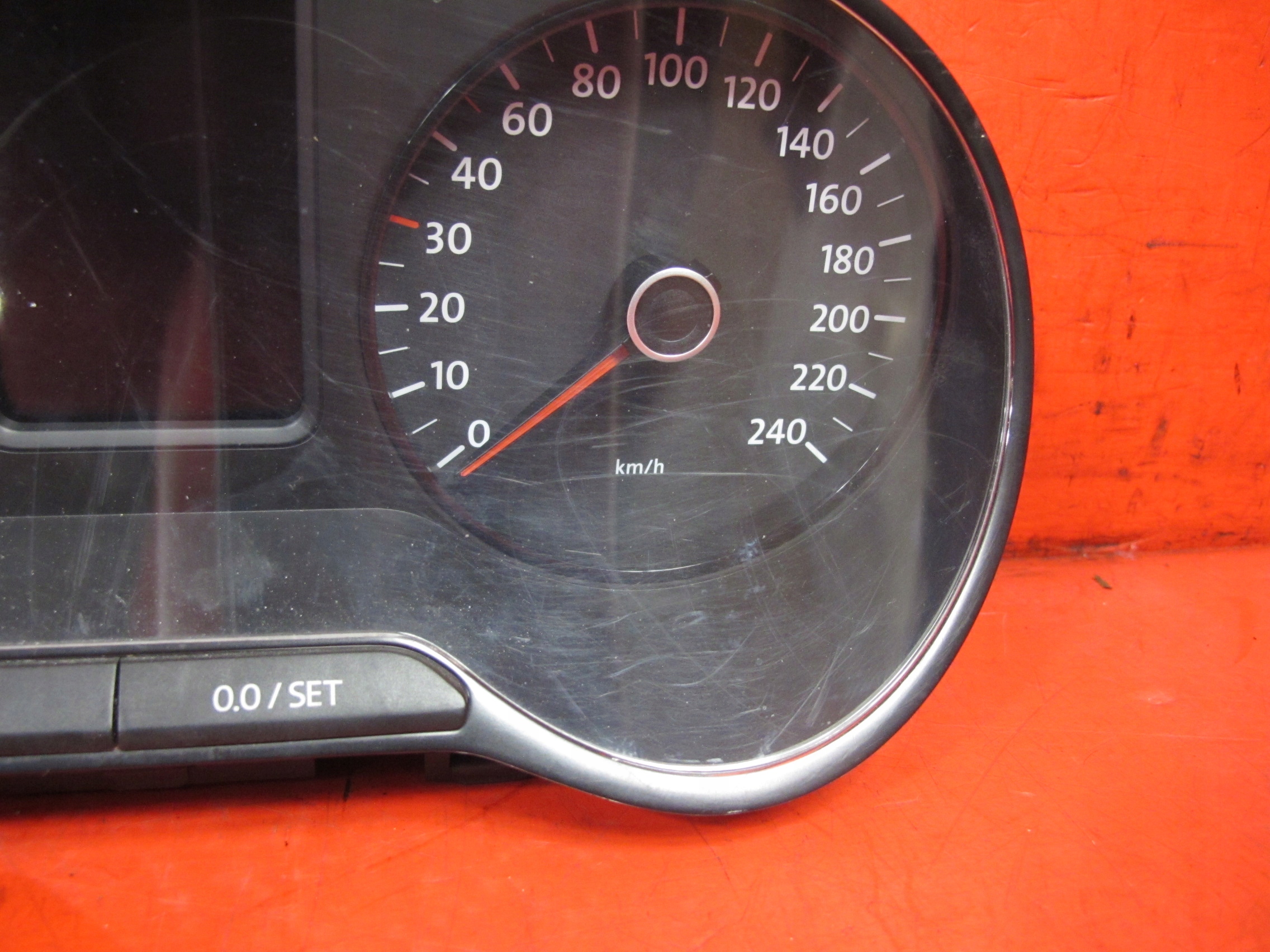VW POLO V 6R 1.6 TDI dials dials EU 6R0920861C