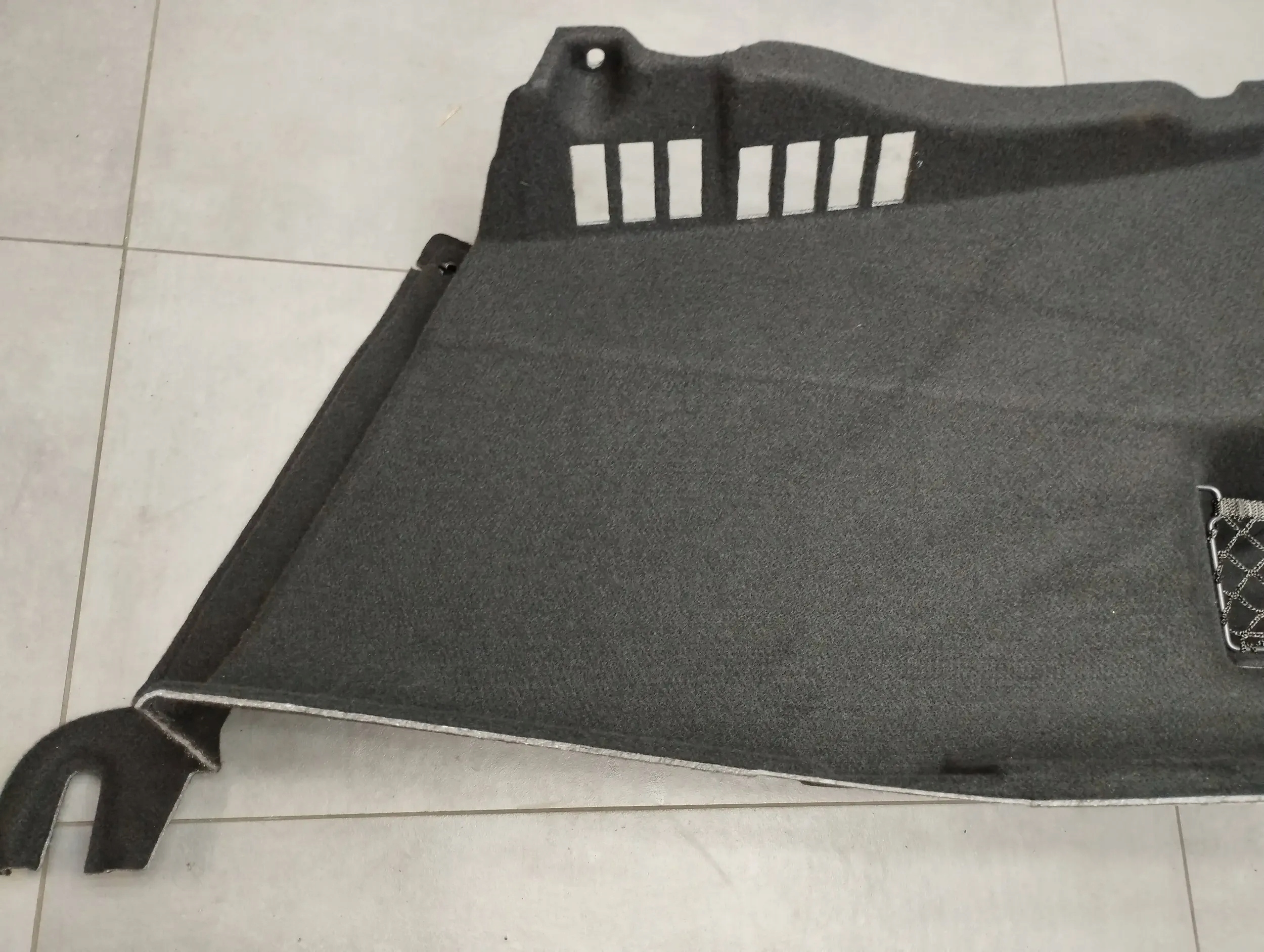 Audi A6 C7 4G sedan boot upholstery right 4G5863888D