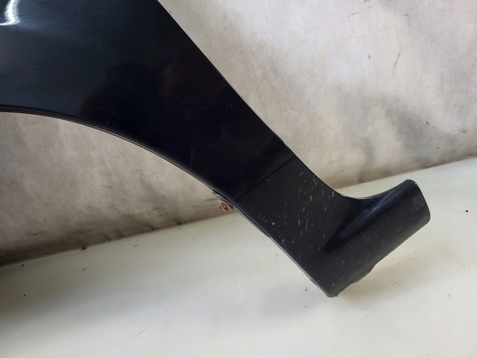 fender left front front A3F MAZDA DEMIO