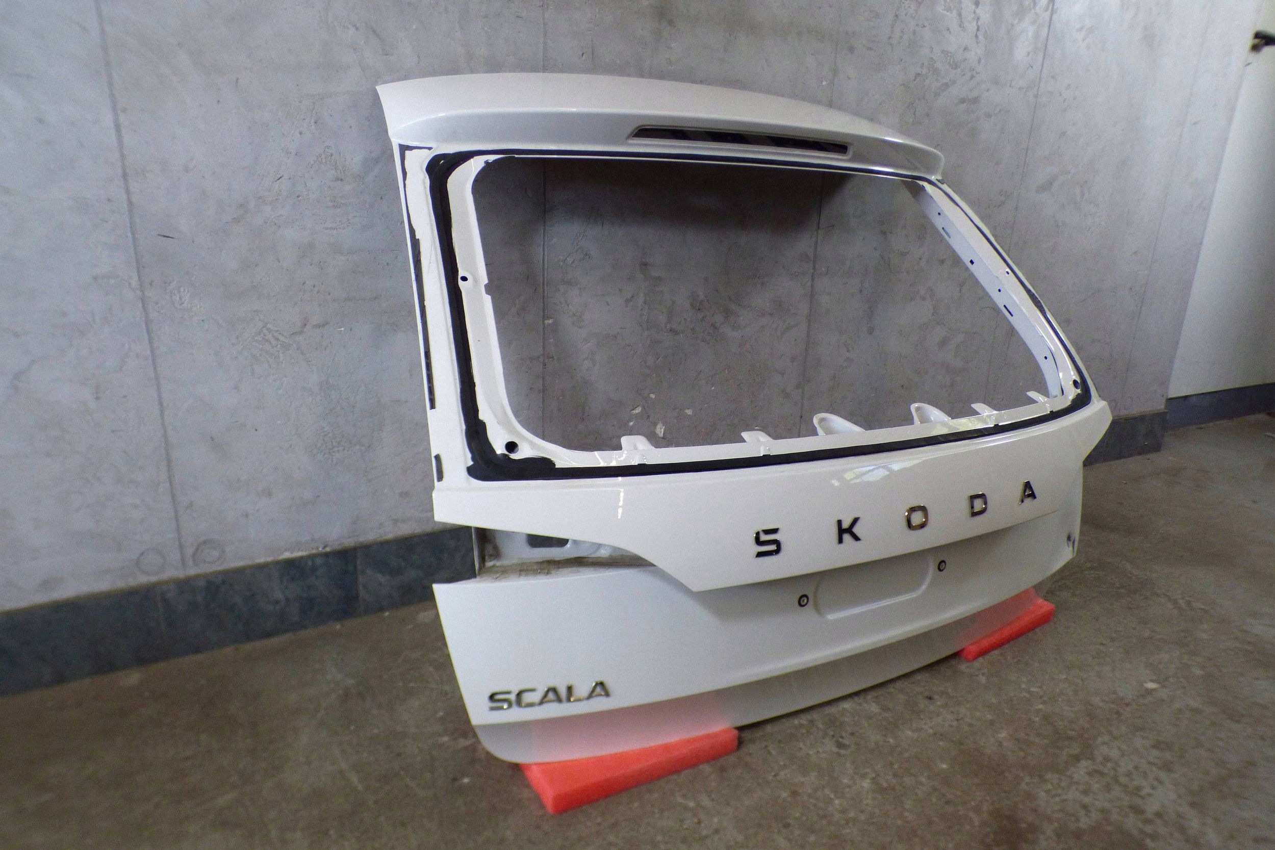 Skoda Scala trunk door boot rear part