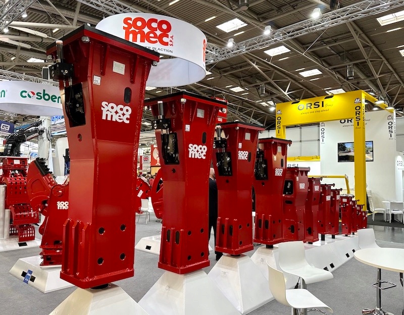 Młot hydrauliczny SOCOMEC DMS 4000 TS (Monoblok) Numer katalogowy części DMS 4000 TS