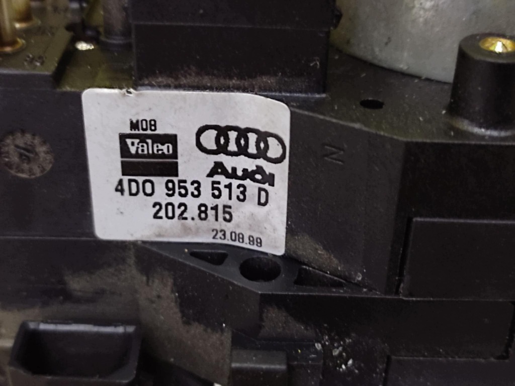 AUDI A4 B5 commande levier commodo sous volant 1J0959654J