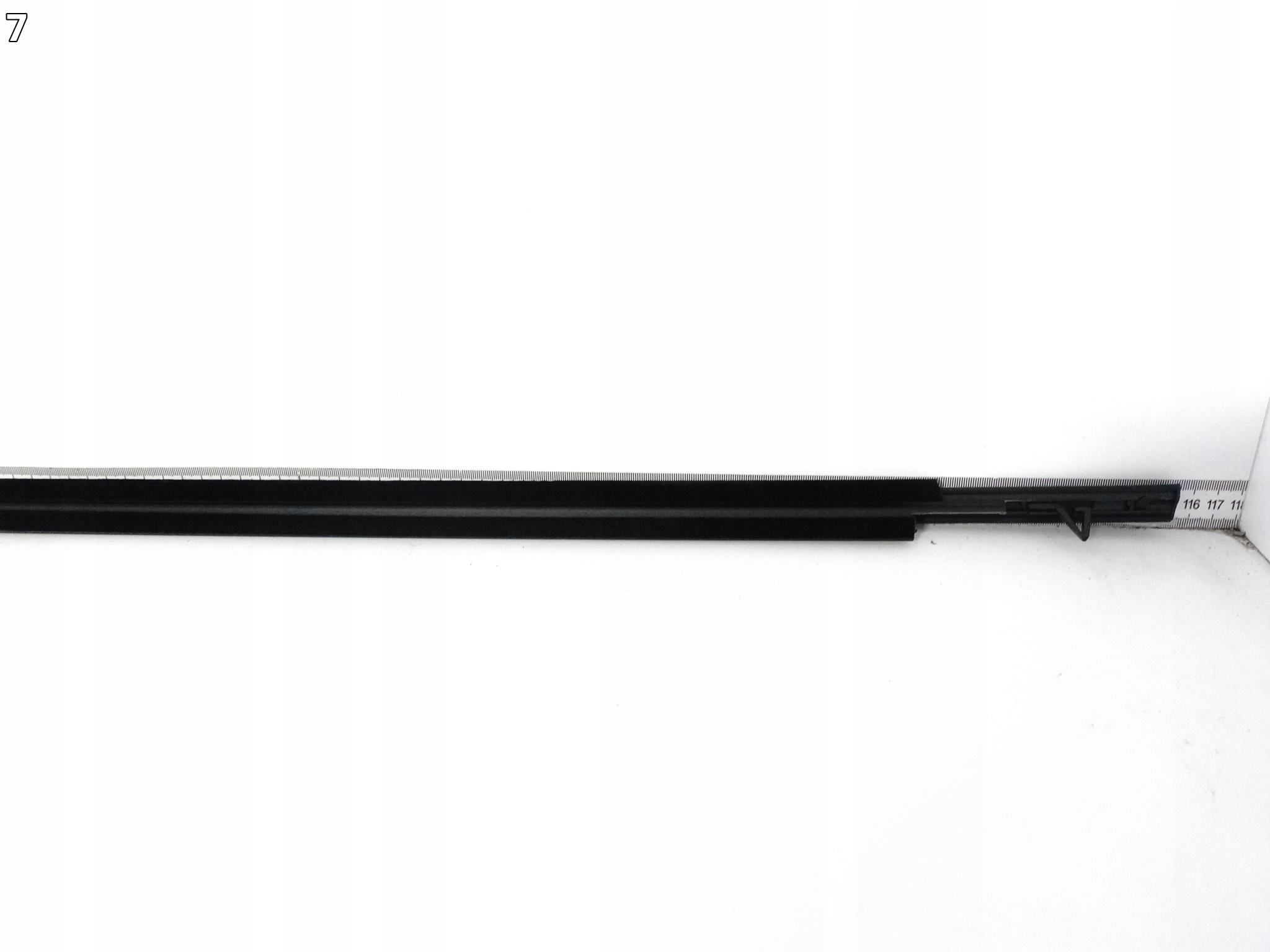 TOYOTA COROLLA E21 XII sedan 18- moulding dust windows door front right