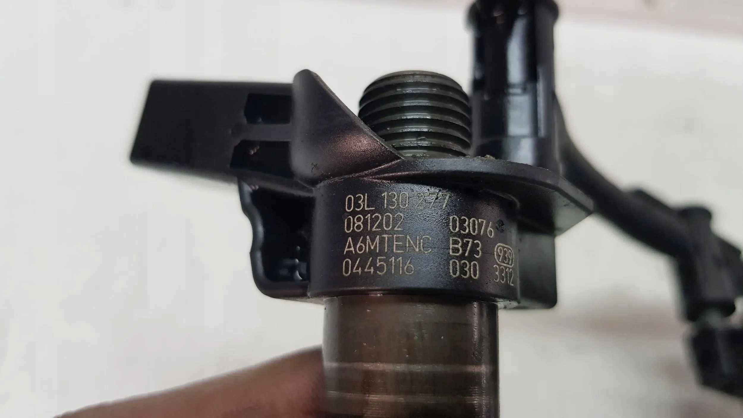 EINSPRITZDÜSE EINSPRITZDÜSE 03L130277 VW SKODA SEAT 2.0 TDI 0445116030