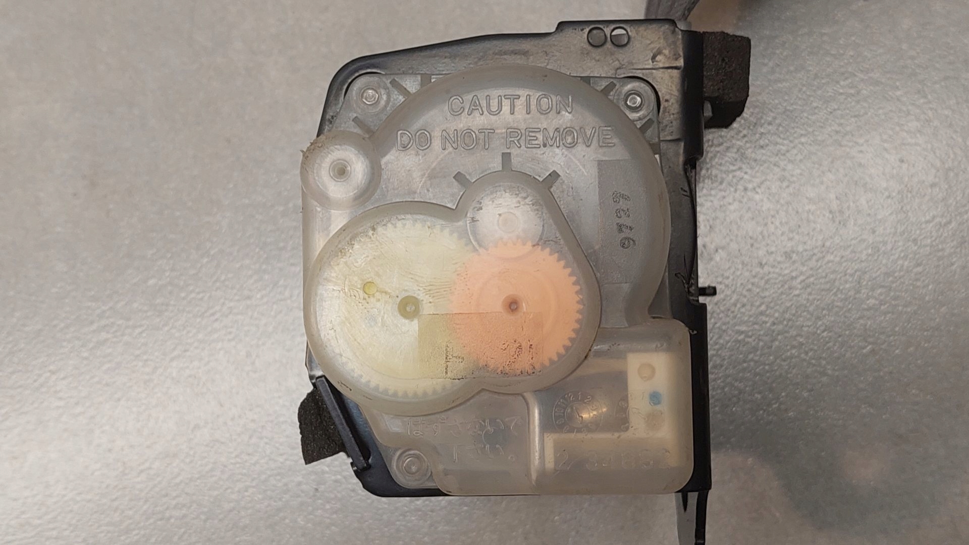 ремень безопасности SPACE WAGON III