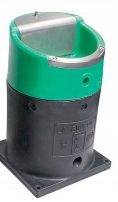 Vyhřívaná Napáječka Lakcho+stojan+ohřívač Kerbl