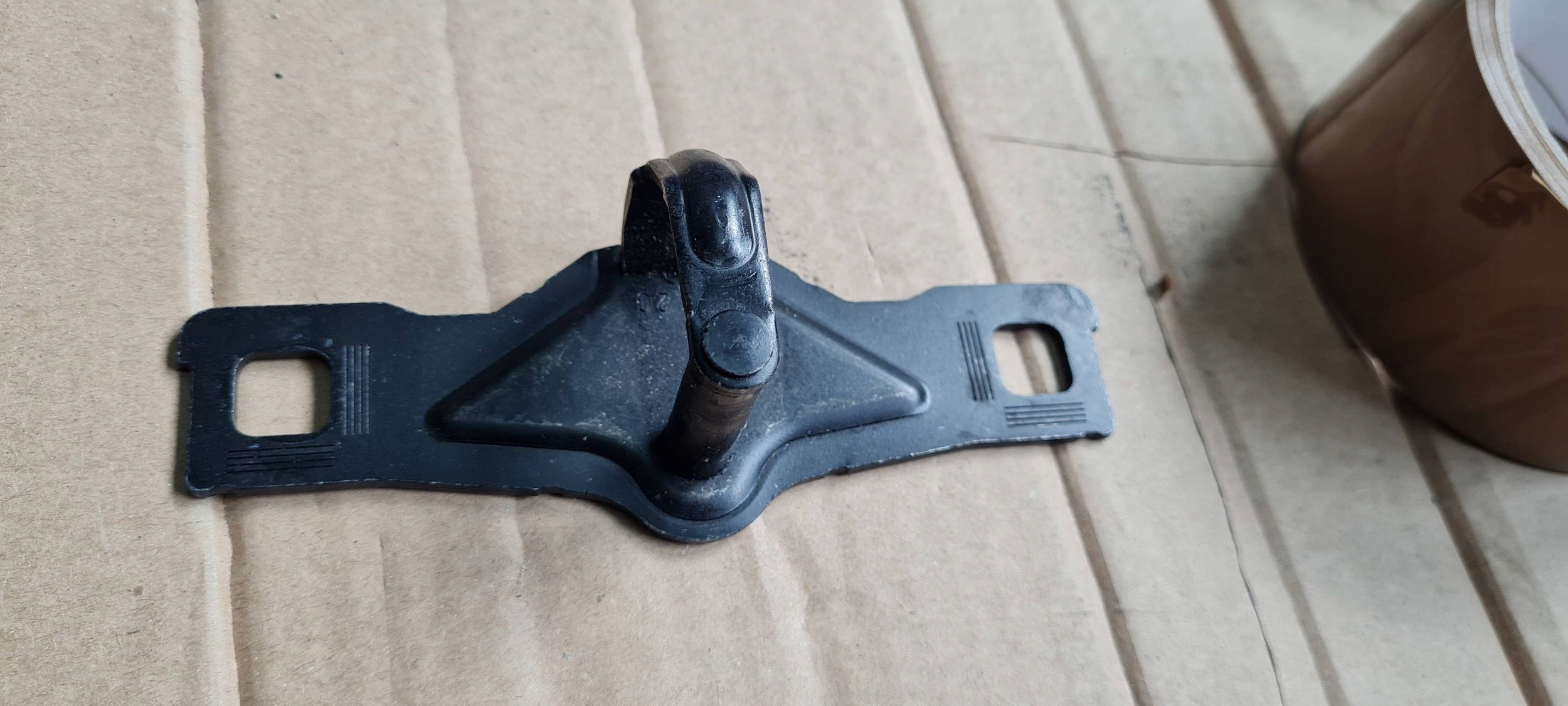 A6 C8 4K RYGIEL lock bonnet boot rear part 8W5827507 A5 8W A4 B9