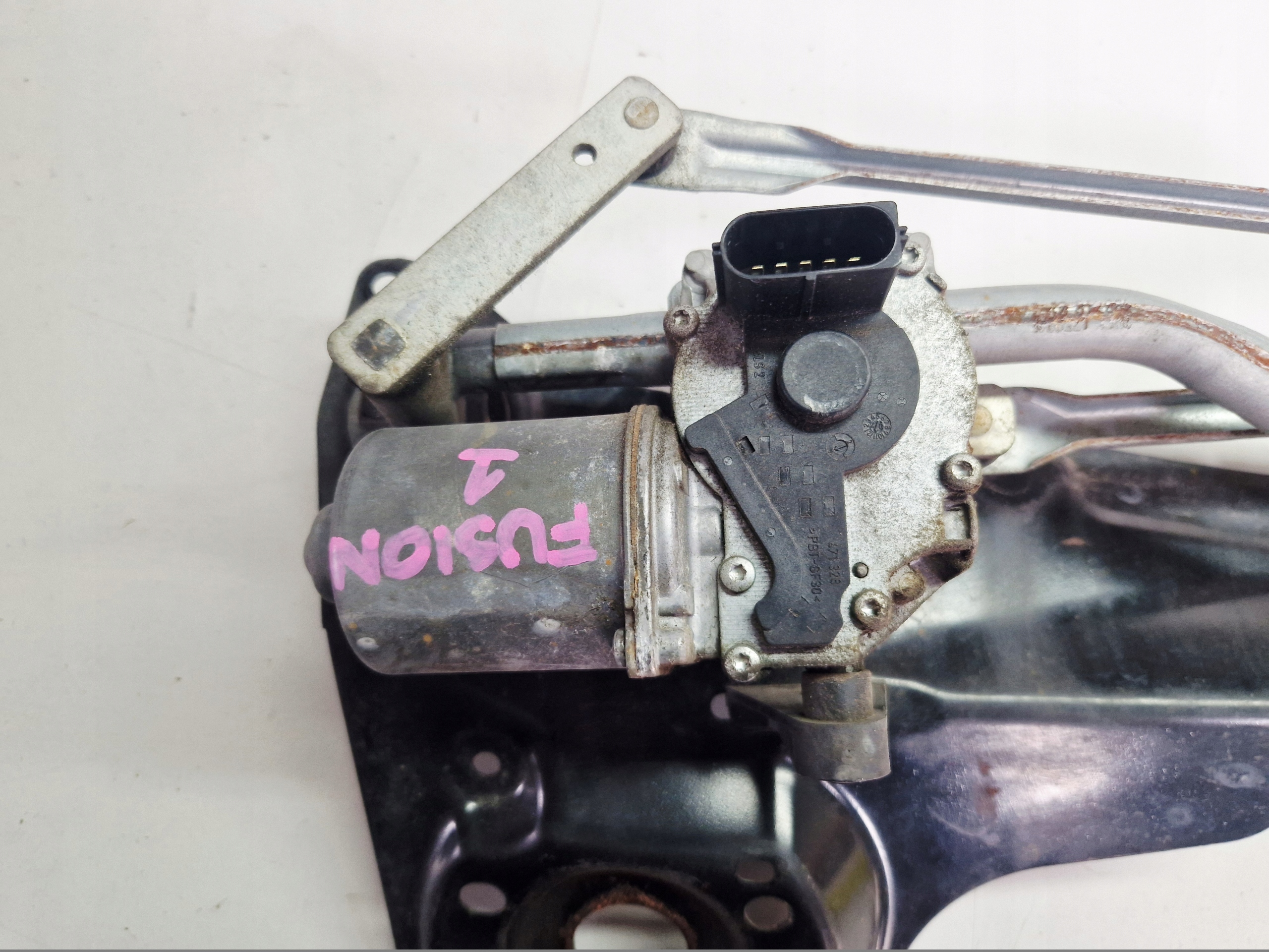 FORD FUSION MK1 Motor Wischergestänge