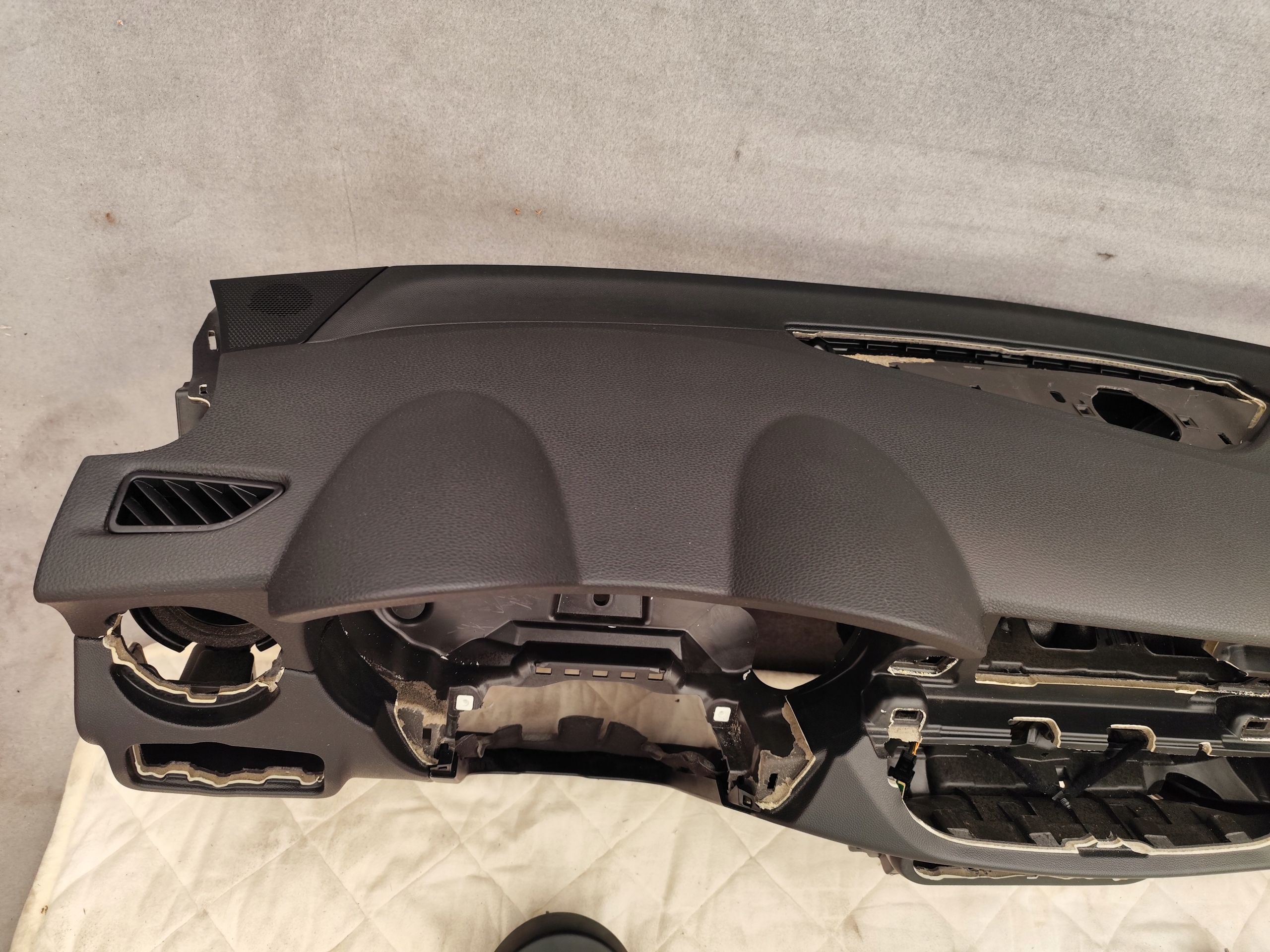 ALFA ROMEO STELVIO console airbag tension belts