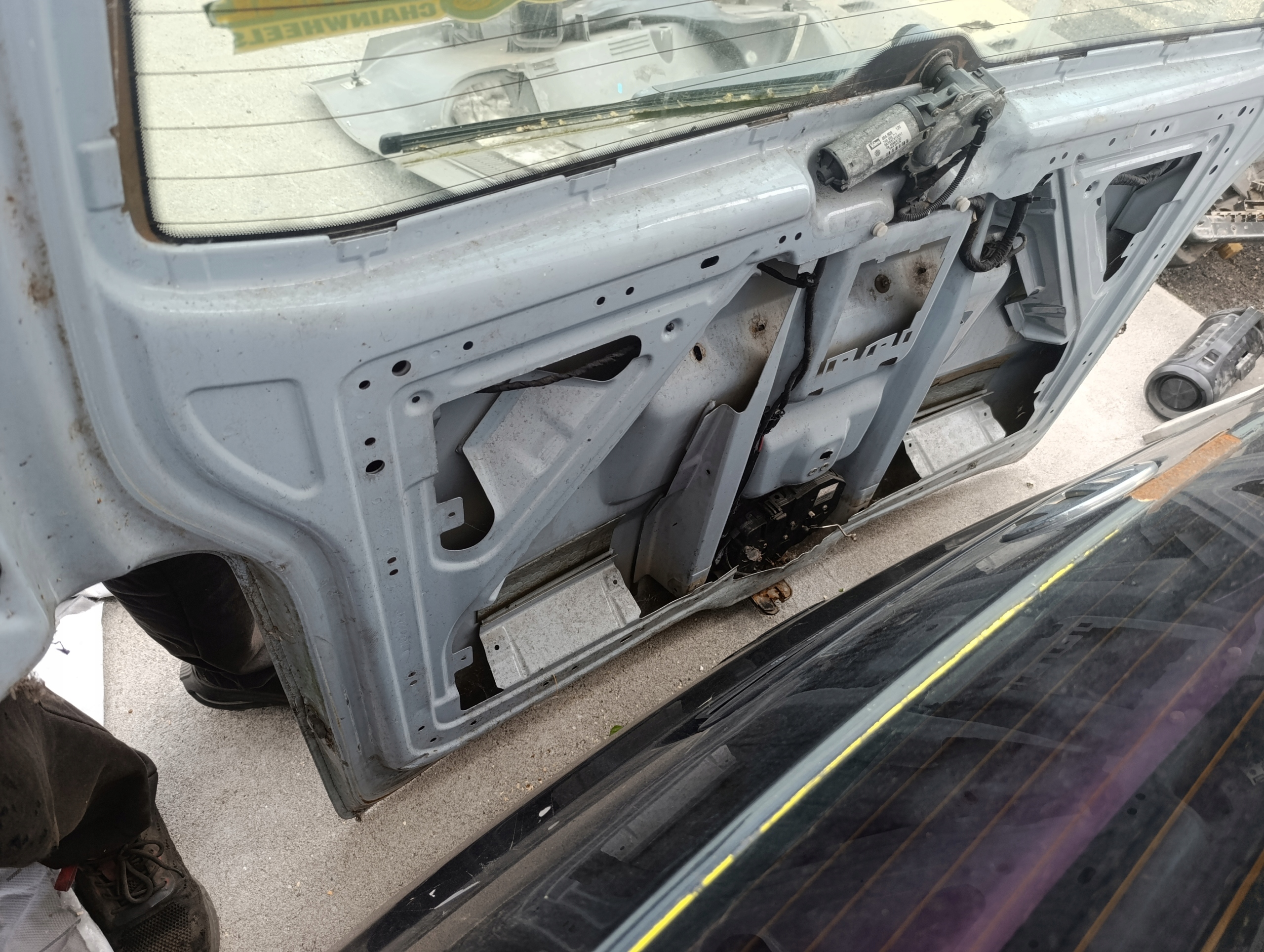 VW T5 T5 LIFT trunk door cover boot rear part complete
