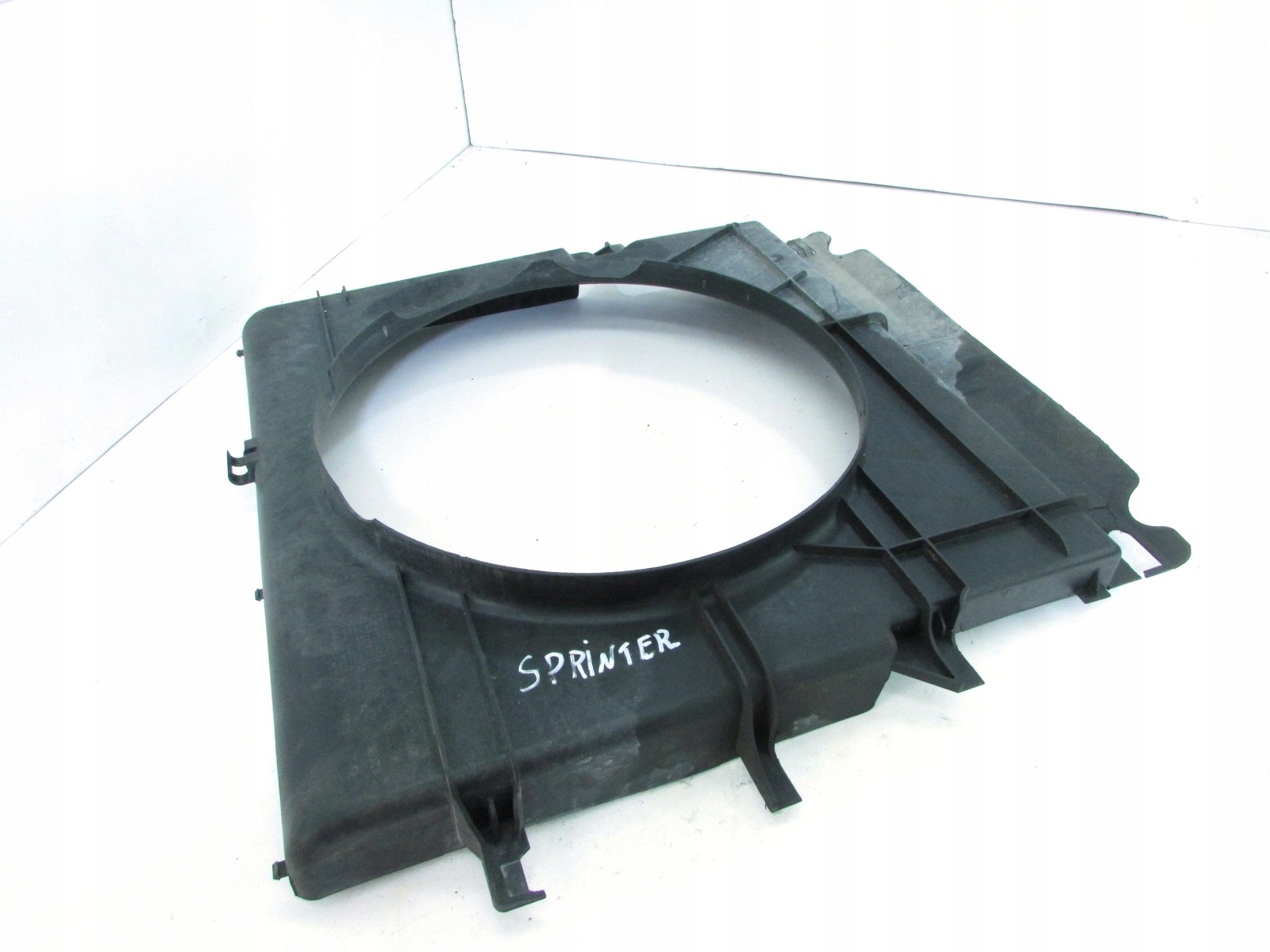 A9065050855 - MERCEDES SPRINTER W906 корпус вентилятора комплект.