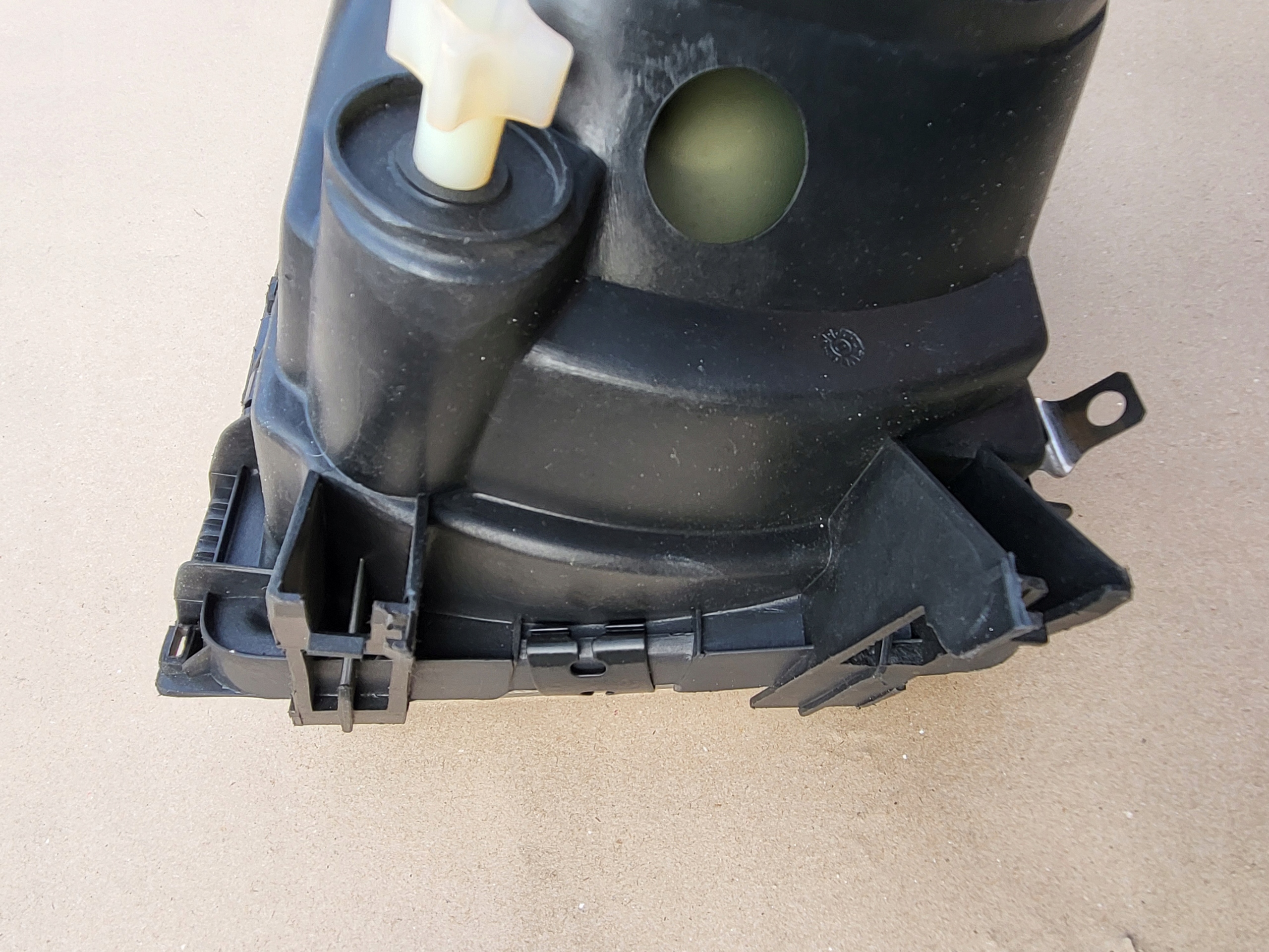 light REFLEKTOR right front GM ARTEB H4 OPEL ASCONA C new
