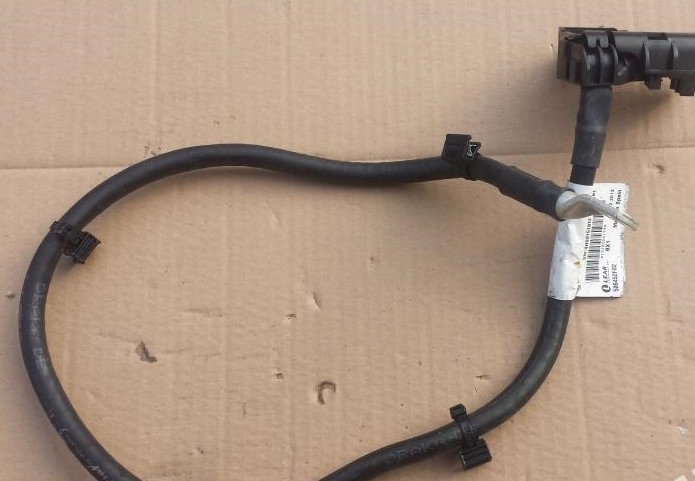 AUDI A8 4H Batteriemanagement Sensor 4H0915181F