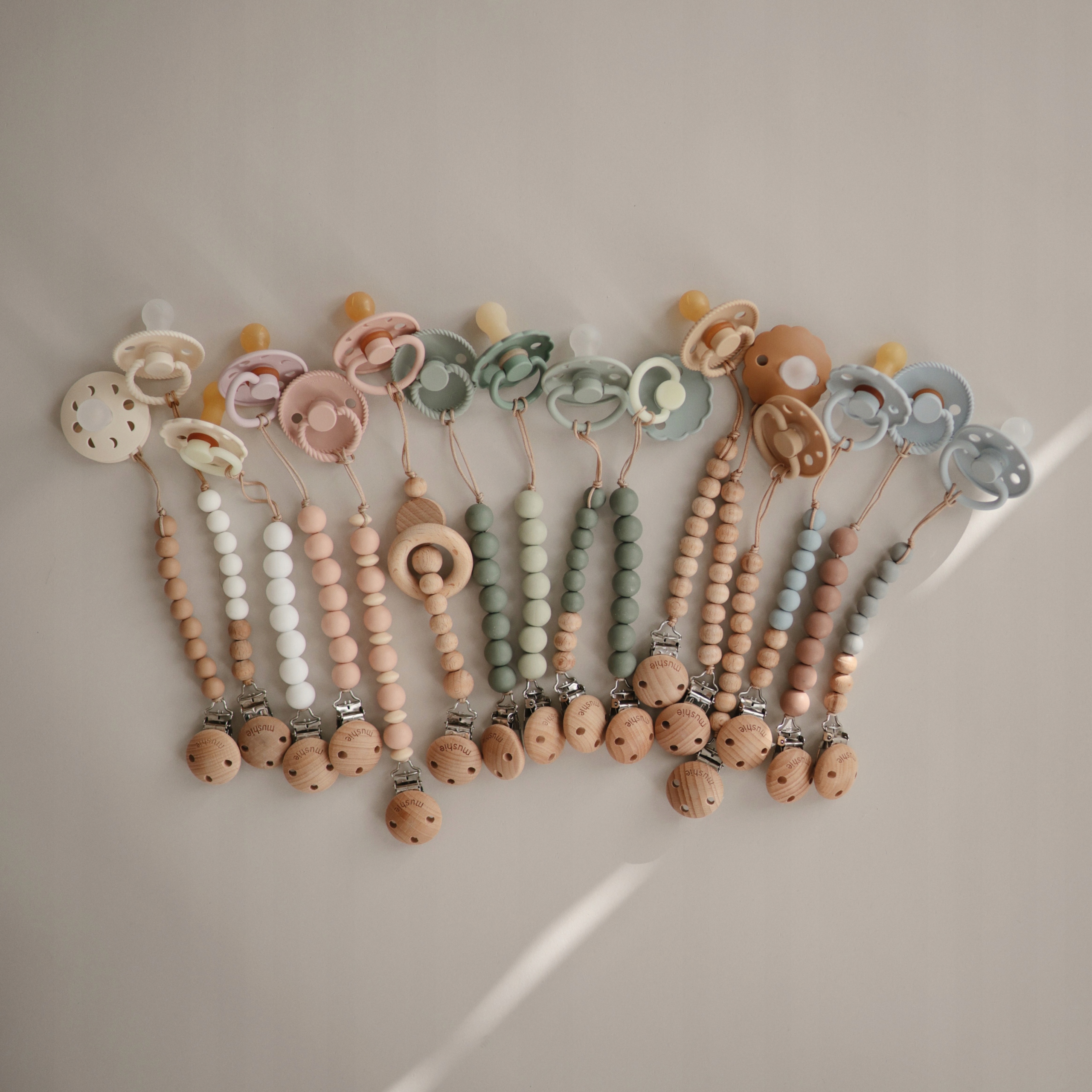 Smoczek FRIGG Rope silikonowy 0m+ Ocean View Rodzaj okrągły