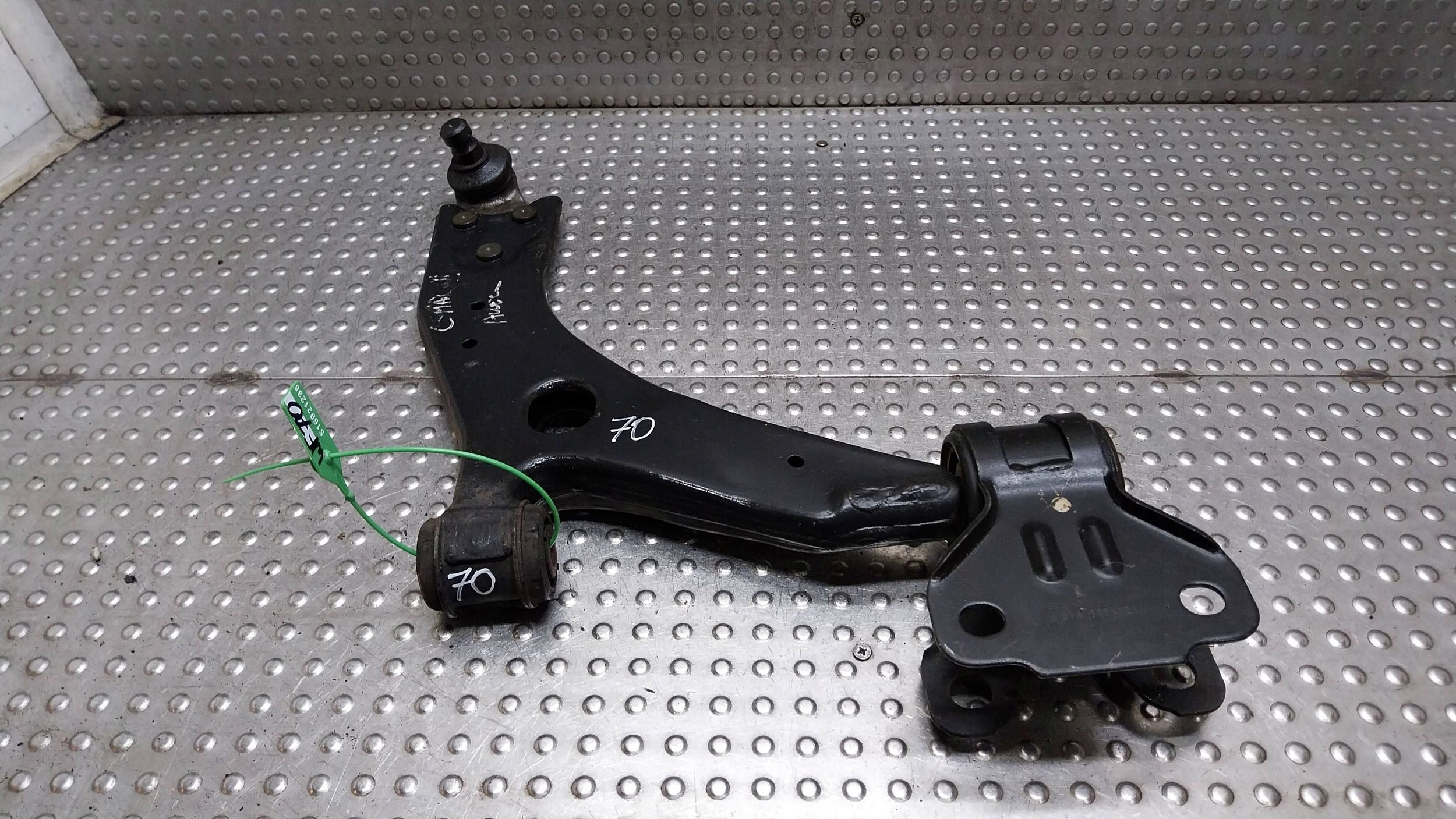 arm right front BV61-3C339-AAA FORD C-MAX MK2 FOCUS MK3