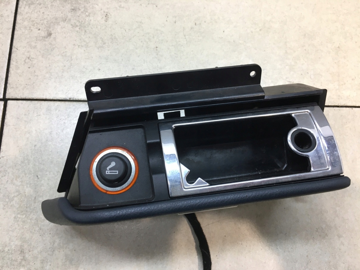 ashtray left rear part VW PHAETON 3D4857405H