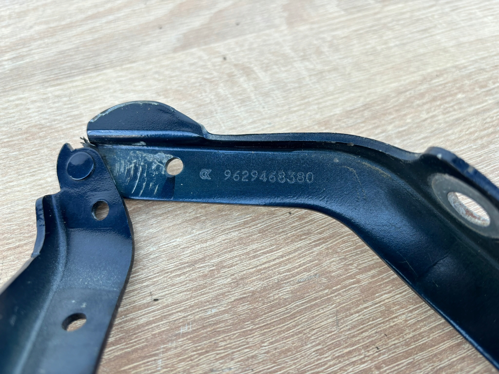 PEUGEOT 607 right hinge bonnets original 9629468380 KA12/704