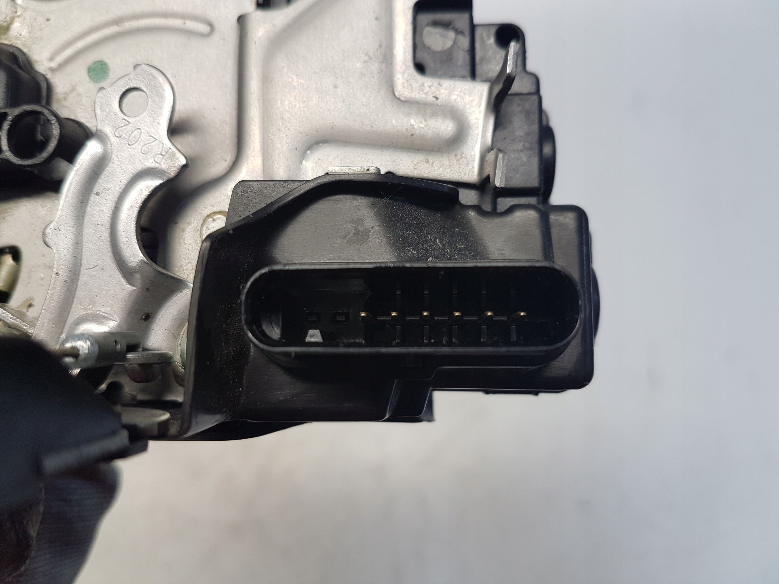 VOLVO XC40 lock door right front 6PIN 31462456