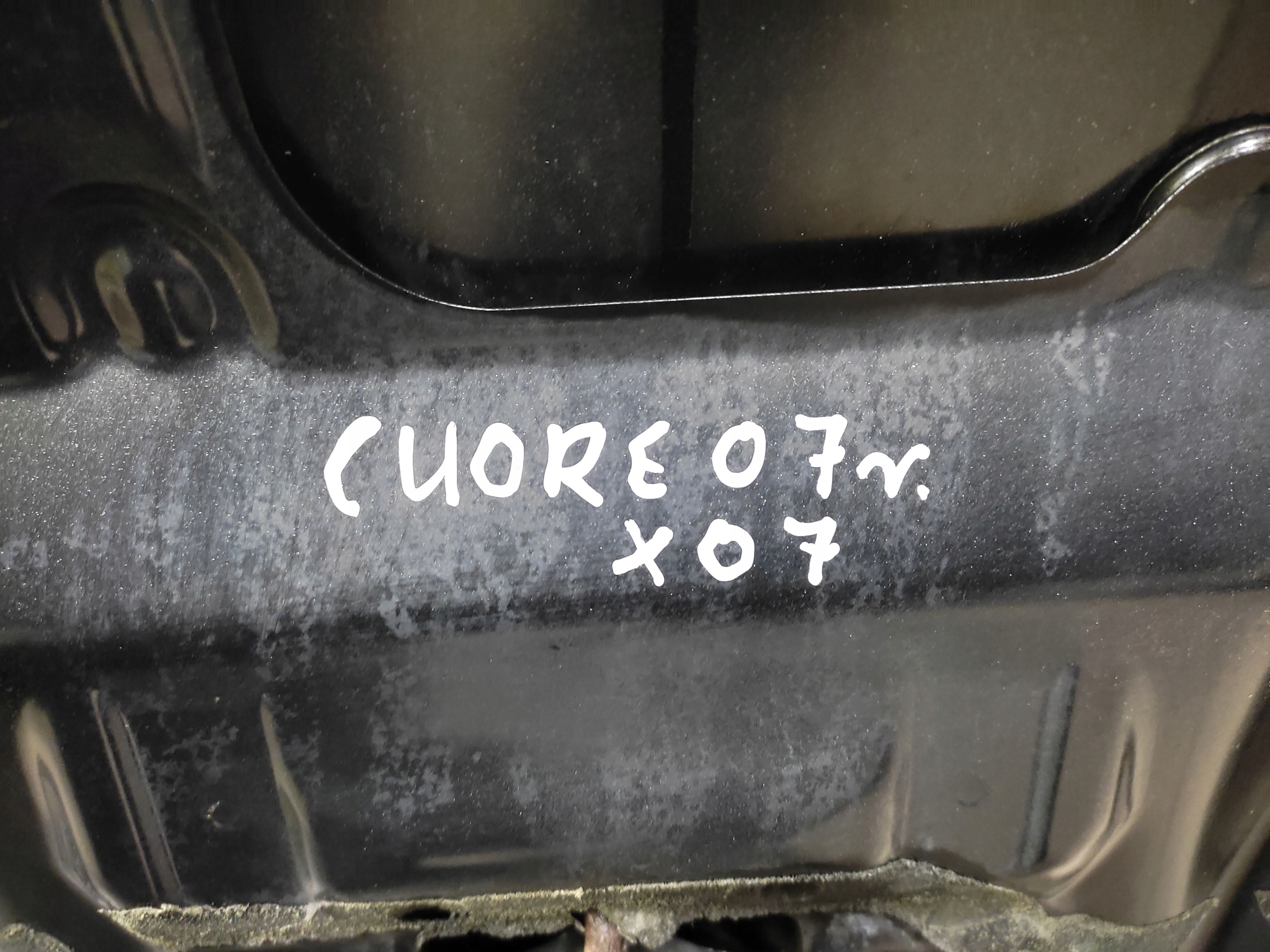 DAIHATSU CUORE VII Capot