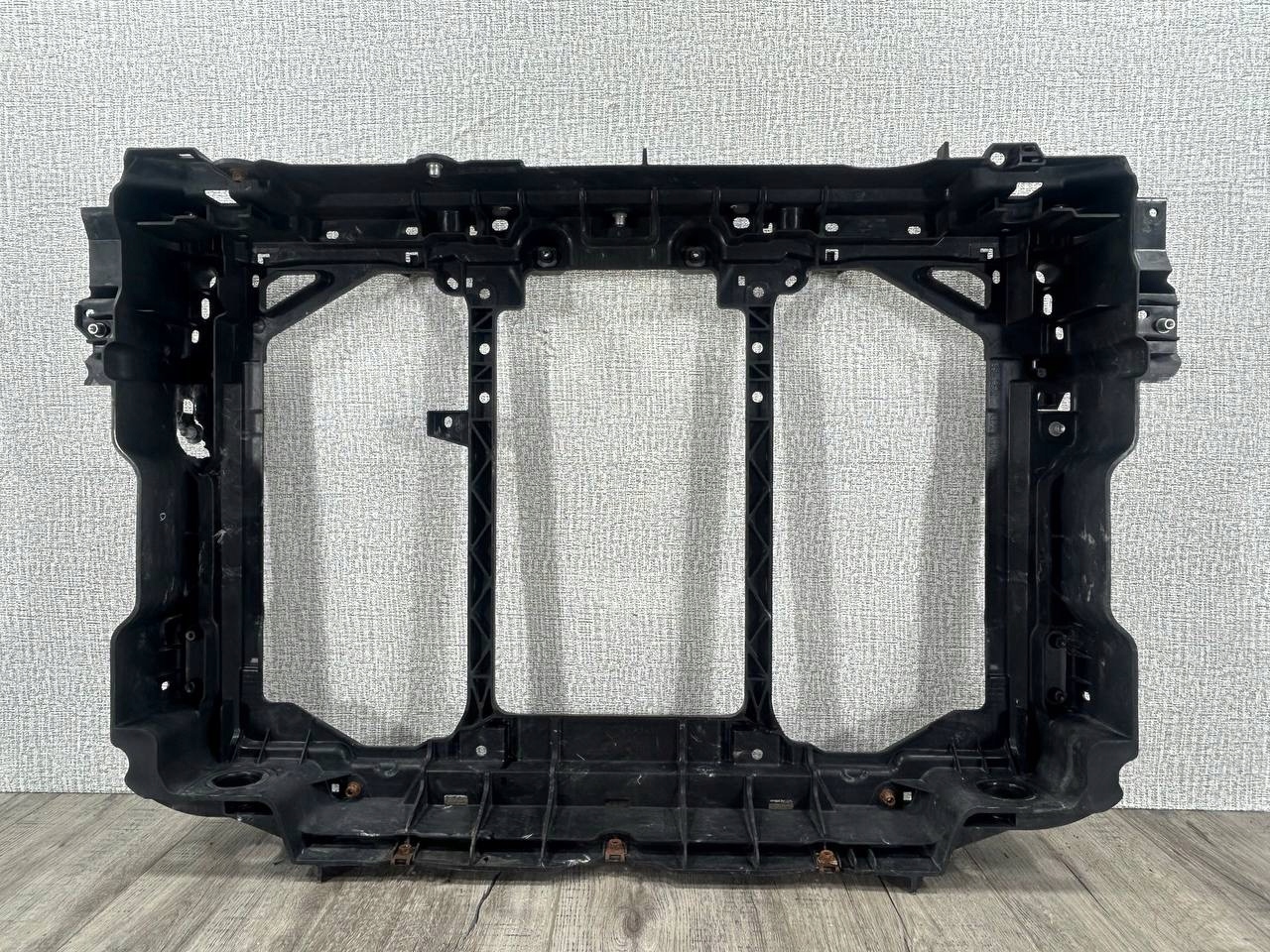 MAZDA CX5 II 2017-> front body wall K12353111