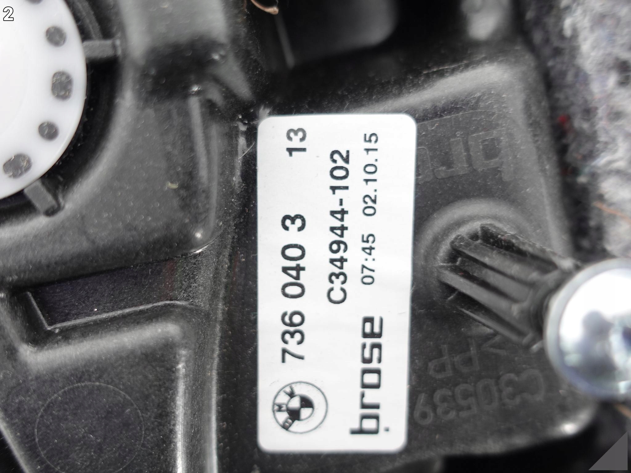 BMW 7 G11 window regulator left rear part