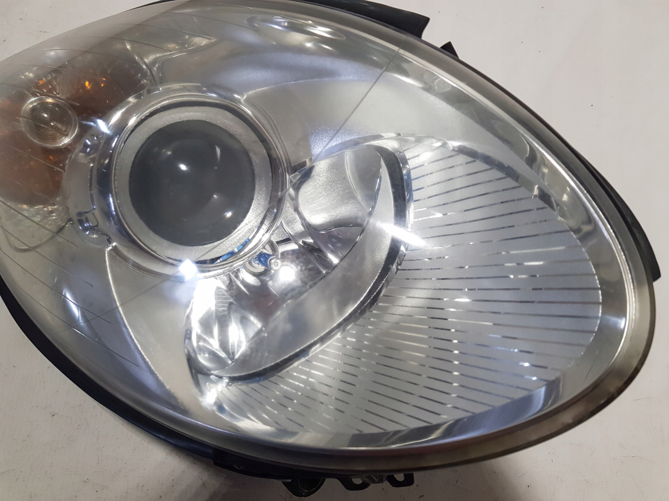 light right front MERCEDES W251 UK