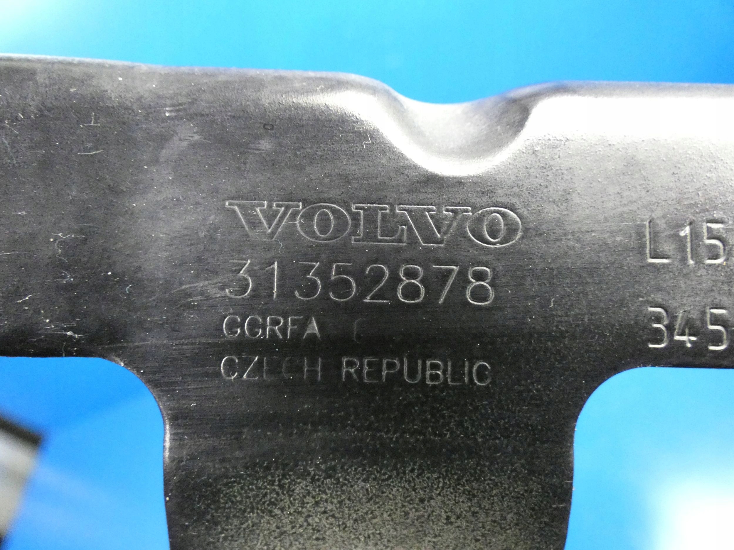 VOLVO XC90 II hinge bonnets POKRYWY damper left front