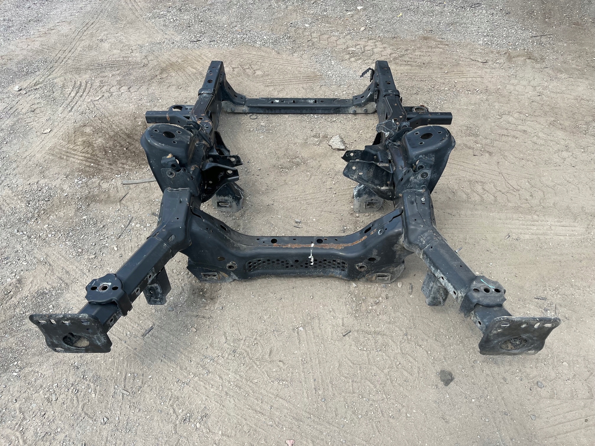 Rama Podwozie front ramy quarter Dodge RAM 1500 4x4 2019