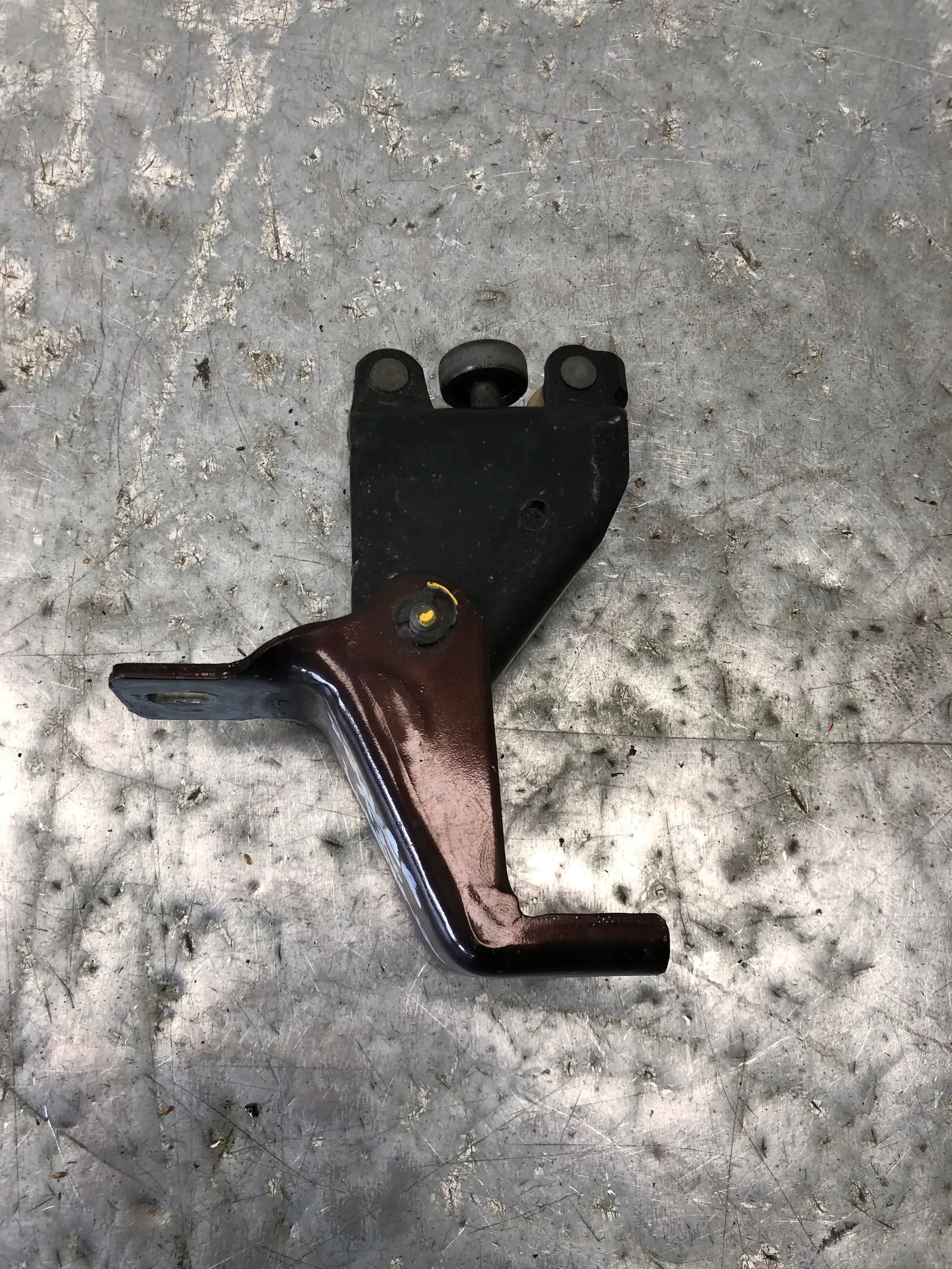 rolle PROWADNICA mitte Tür gleitende DACIA DOKKER 824A65571R