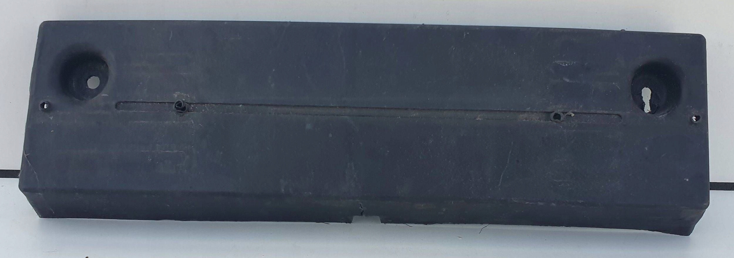 Porsche Panamera 970 frame pad below tablice registration