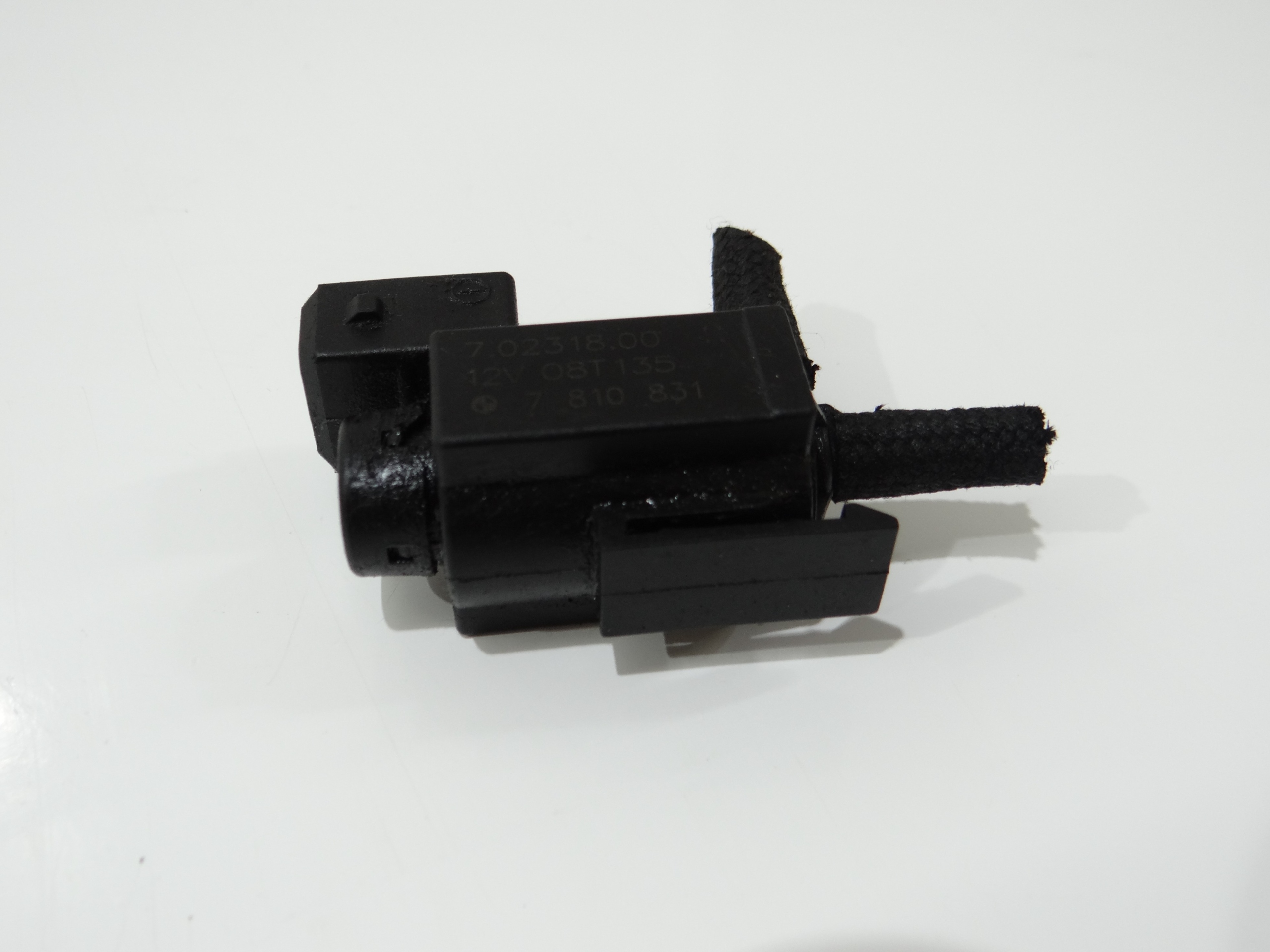 Vanne à vide BMW E60 E90 2.0D 7810831 (4614310)