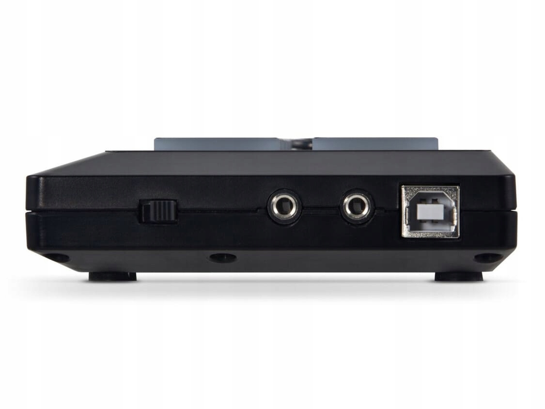 Akai MPX 8 - Mobilny sampler na kart SD Marka Akai