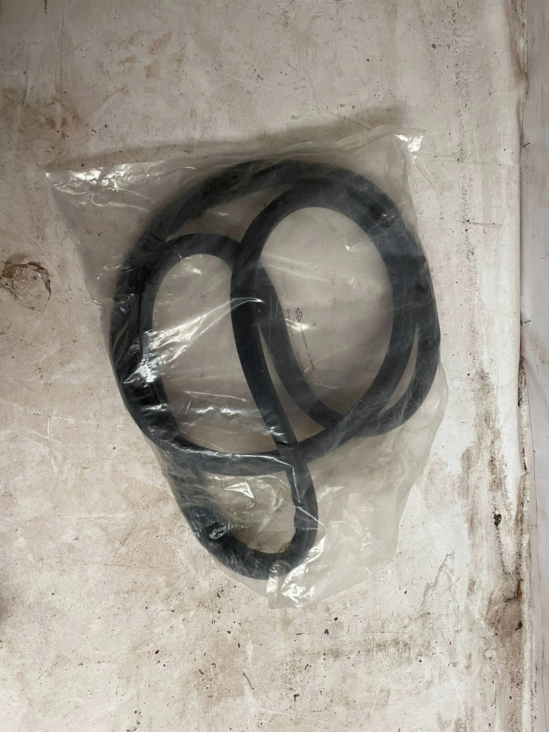dichtsatz windlauf MERCEDES-BENZ SPRINTER W906 B400130159 @A